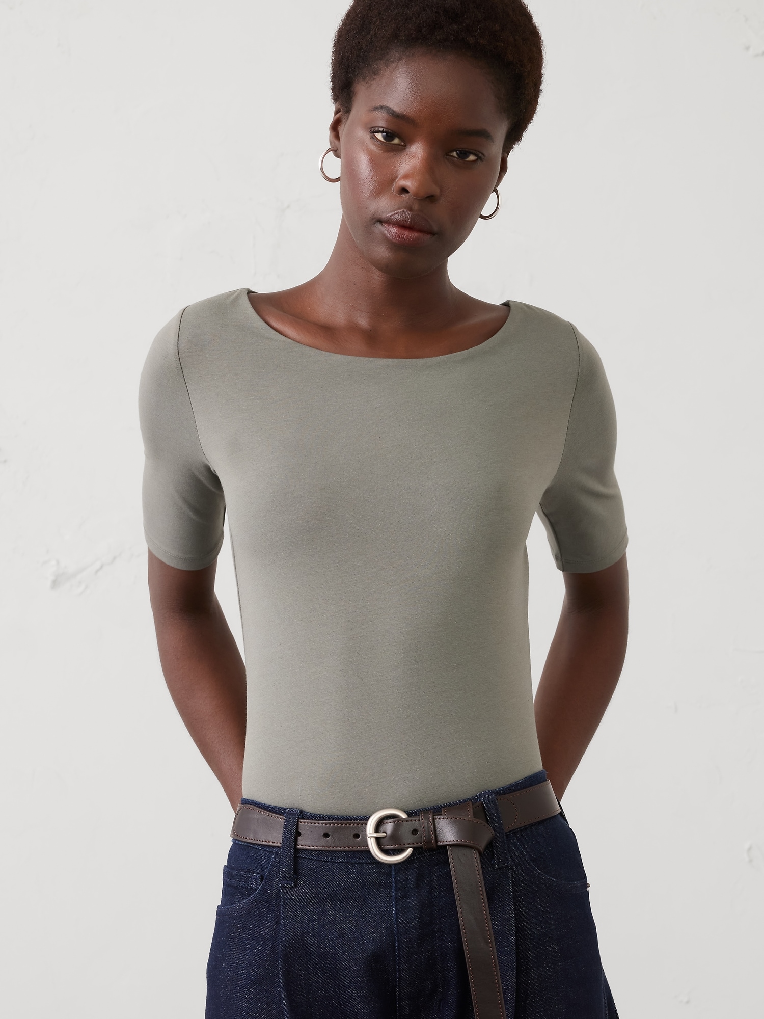 Soft Stretch Elbow-Sleeve Top - Steel Green