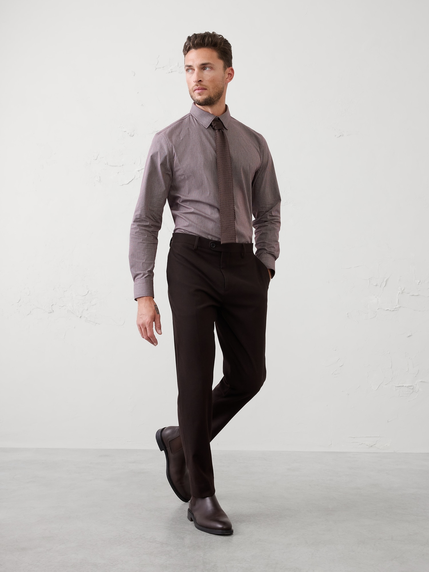 Slim-Fit Dress Shirt - Burgundy Texture