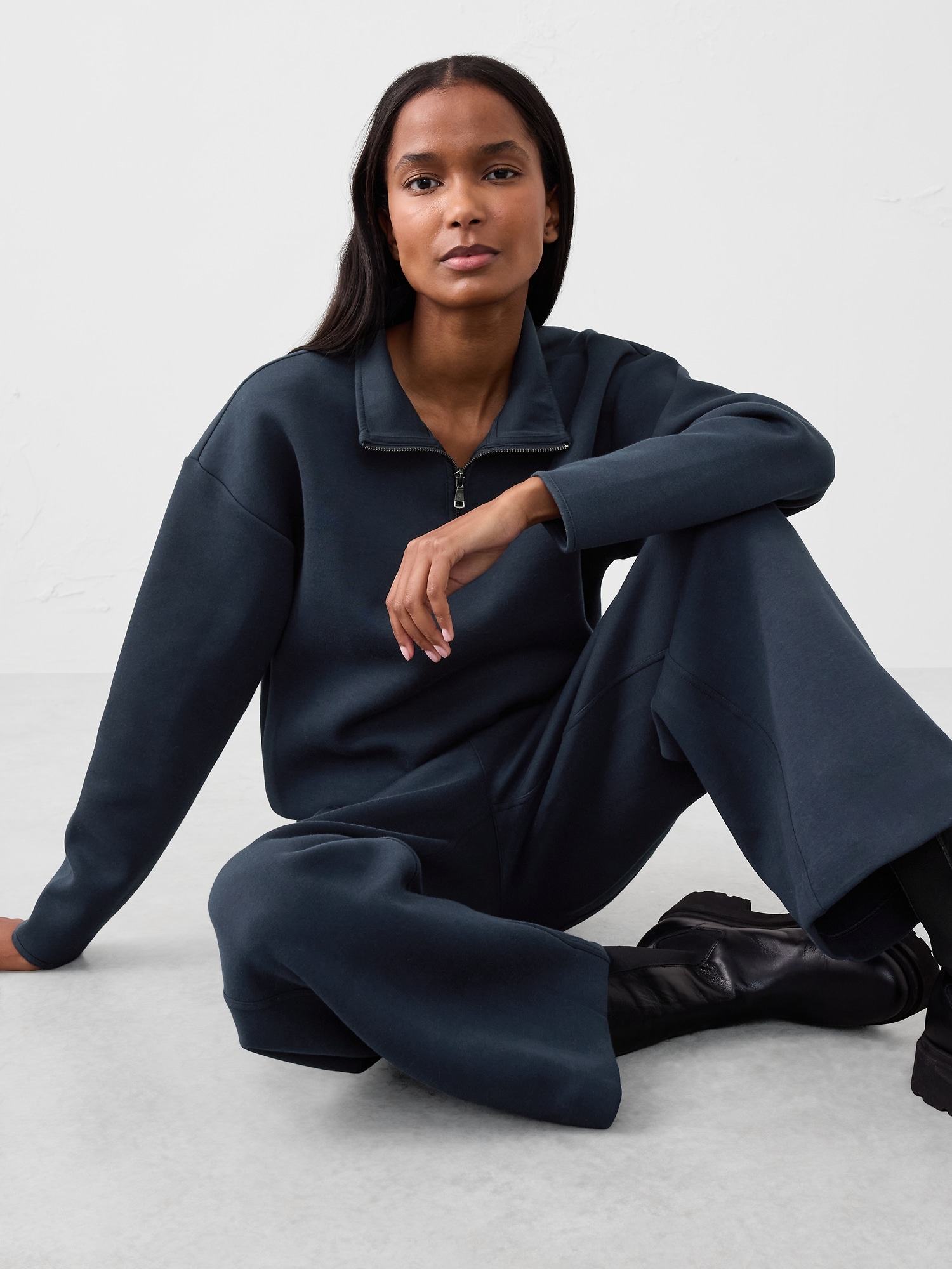 Knit Quarter-Zip Sweatshirt - Preppy Navy