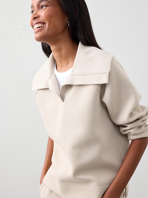 Knit Collared Sweatshirt