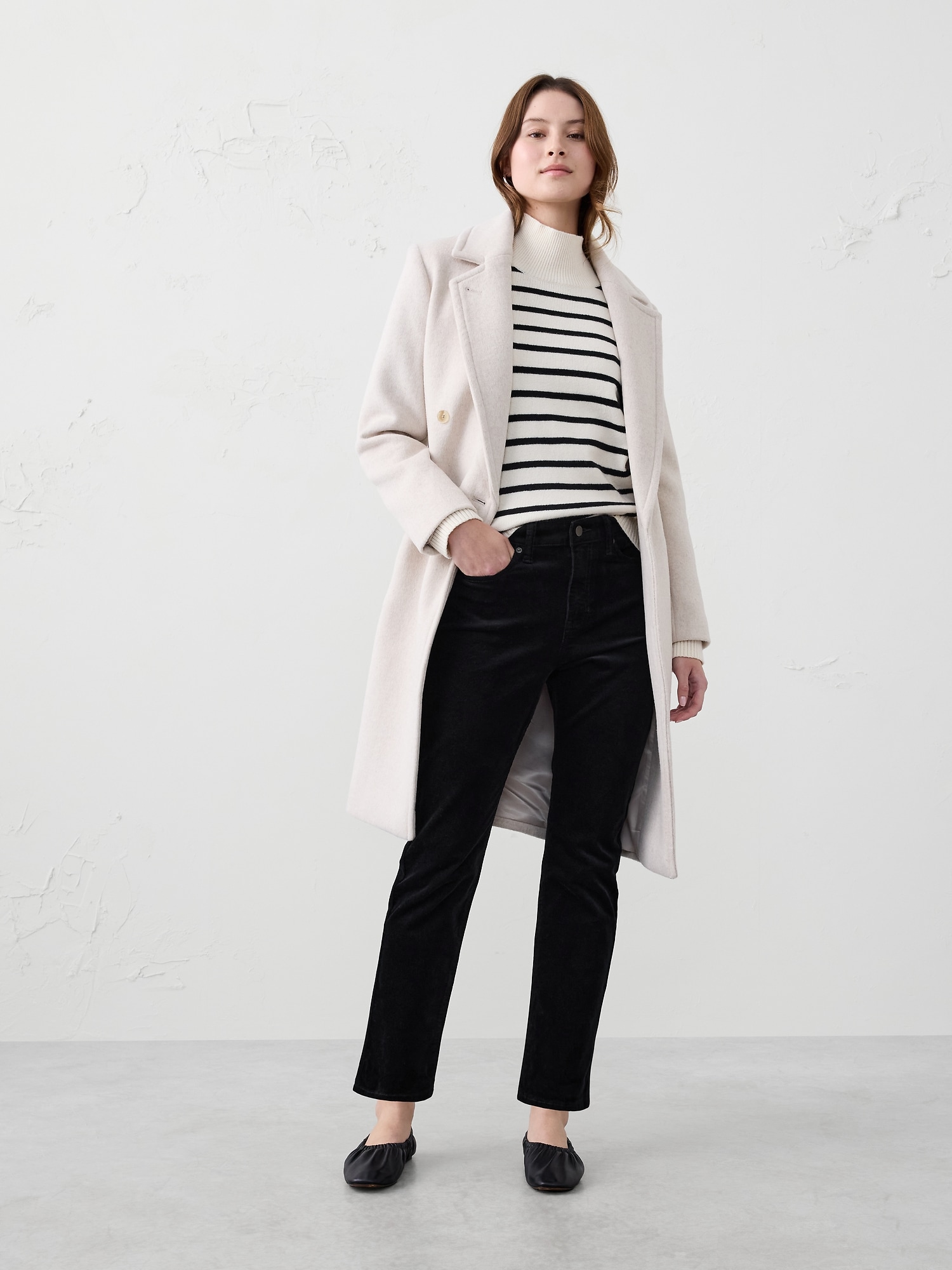 Slim High-Rise Corduroy Pant - Black