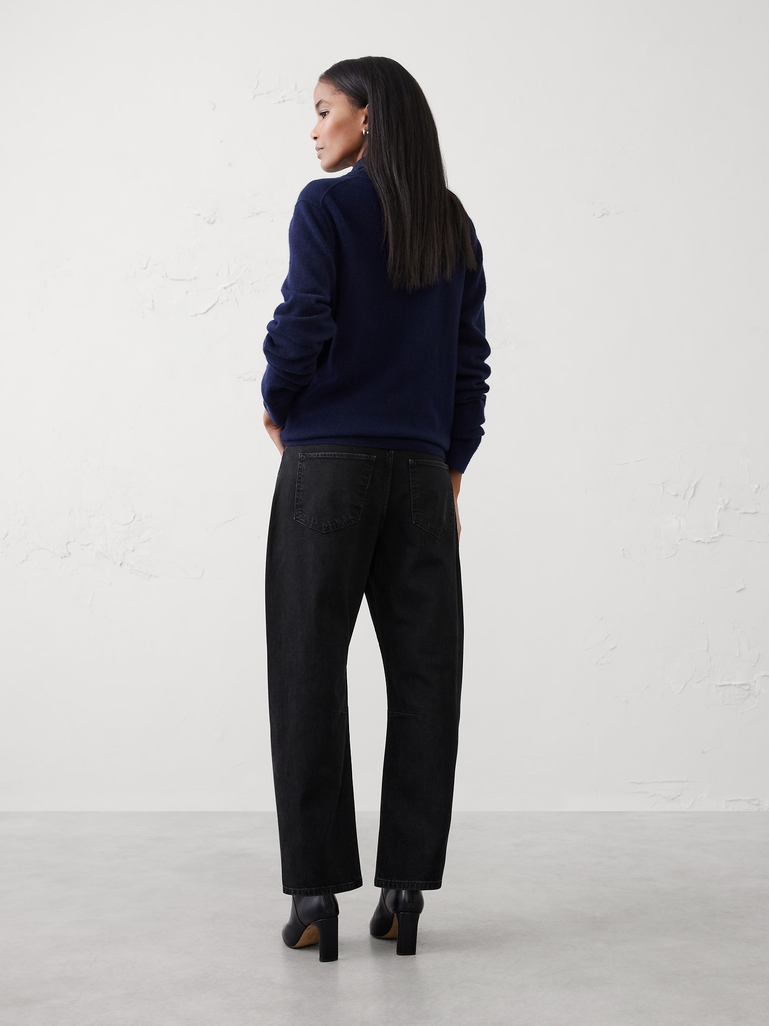 Image number 2 showing, Barrel Mid-Rise Jean