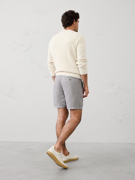 Slim-Fit 7" Linen-Blend Short