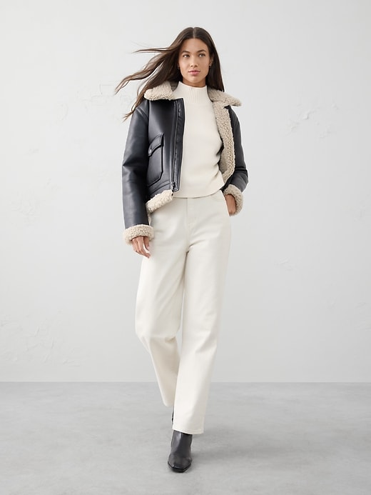 Oversized Turtleneck Cropped Sweater