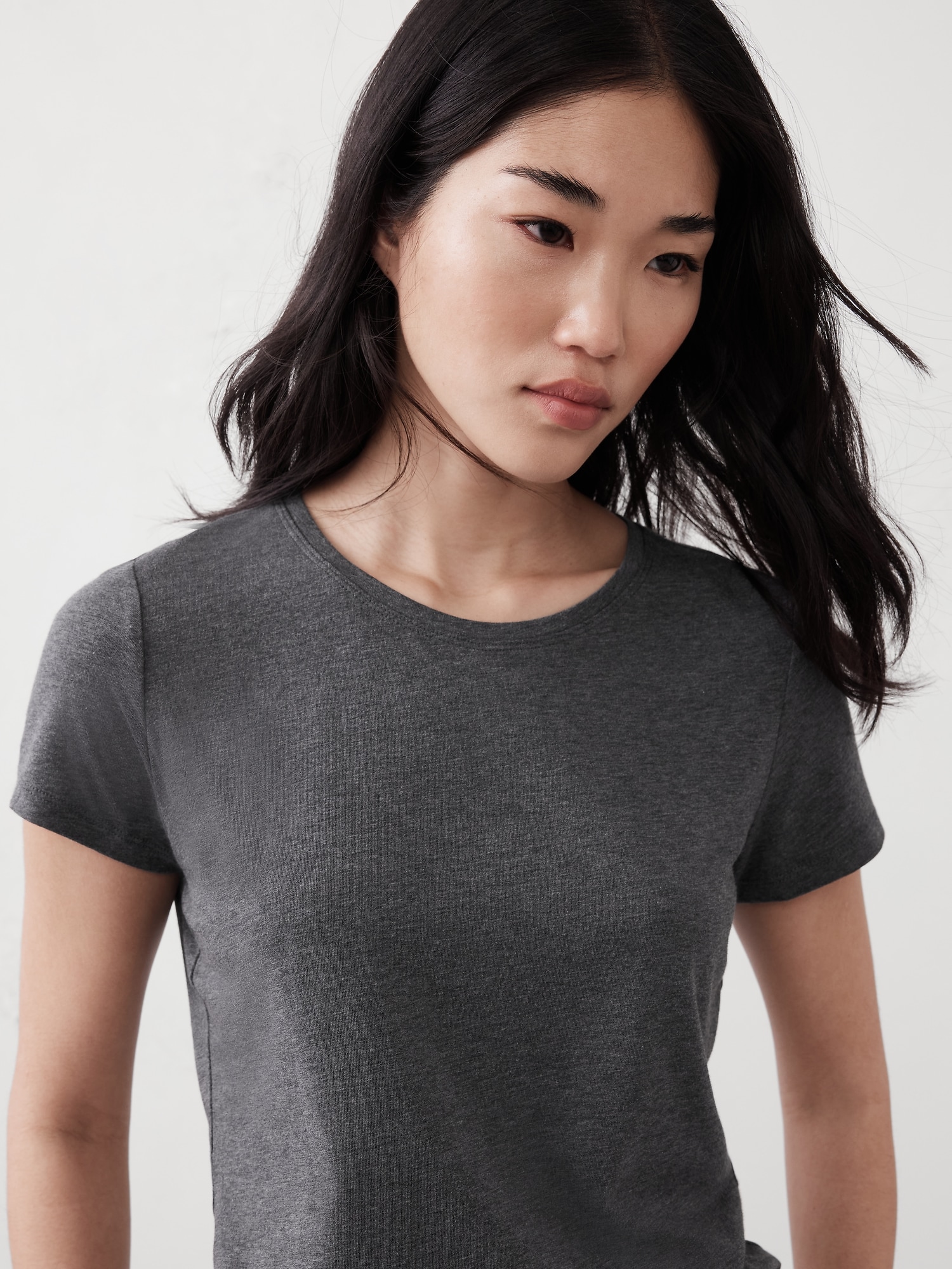 Timeless Crew-Neck T-Shirt - Dark Charcoal Gray