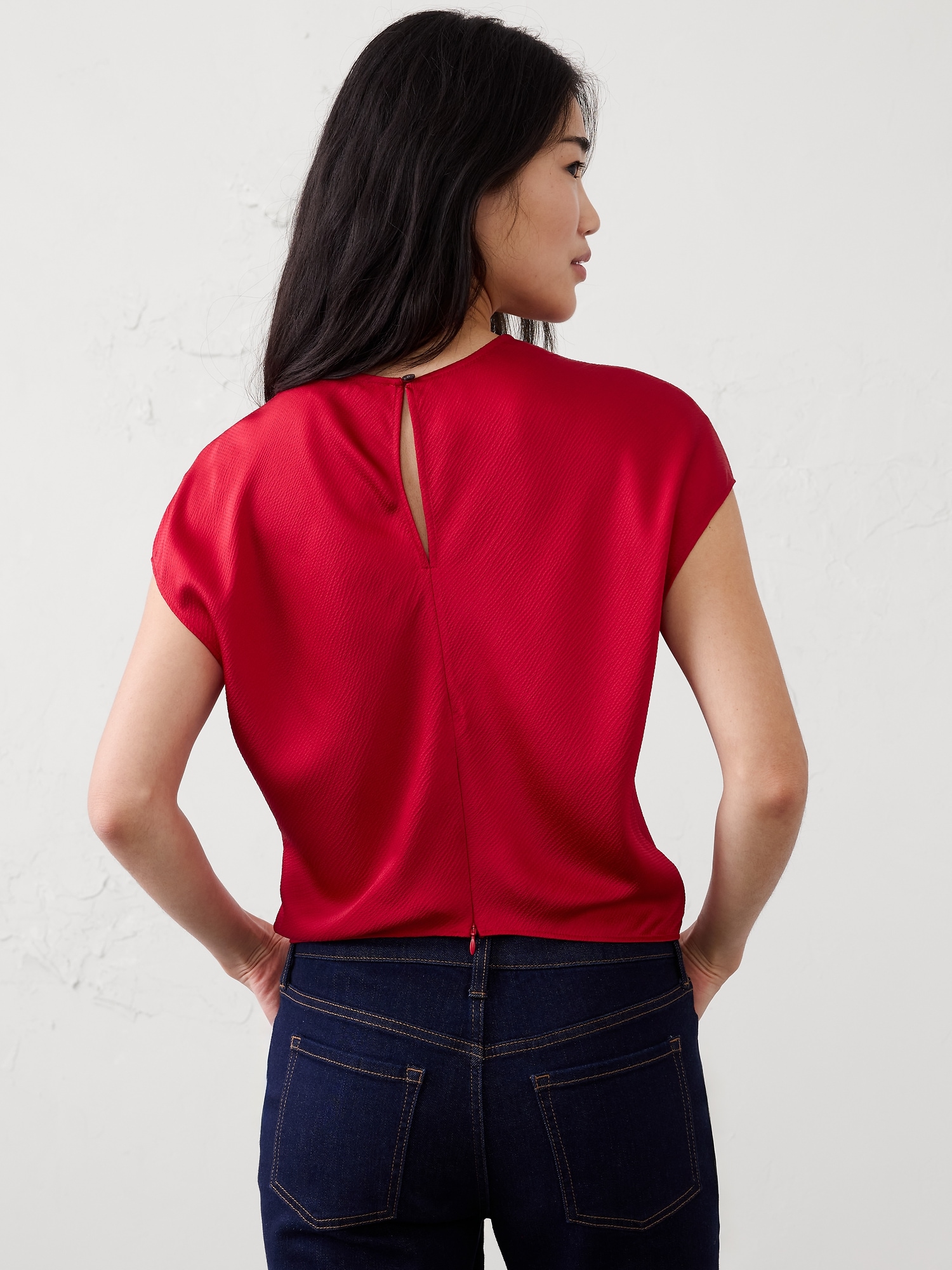 Image number 2 showing, Satin Cropped Top