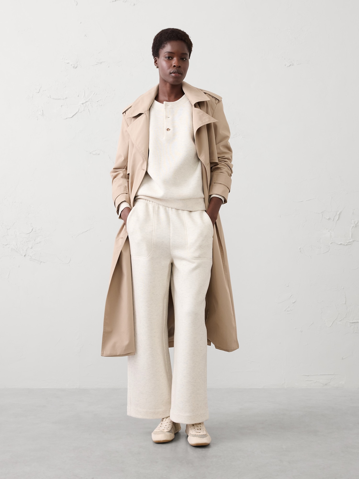 Weekender Wide-Leg High-Rise Pant