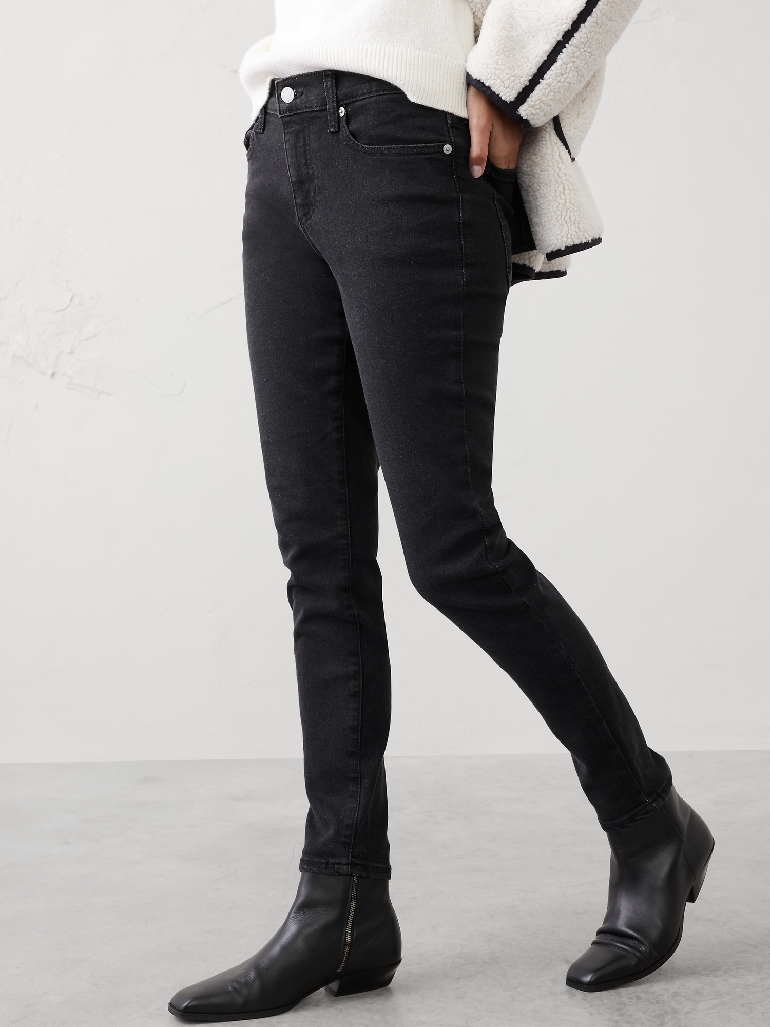 Image number 6 showing, Skinny Mid-Rise Jean