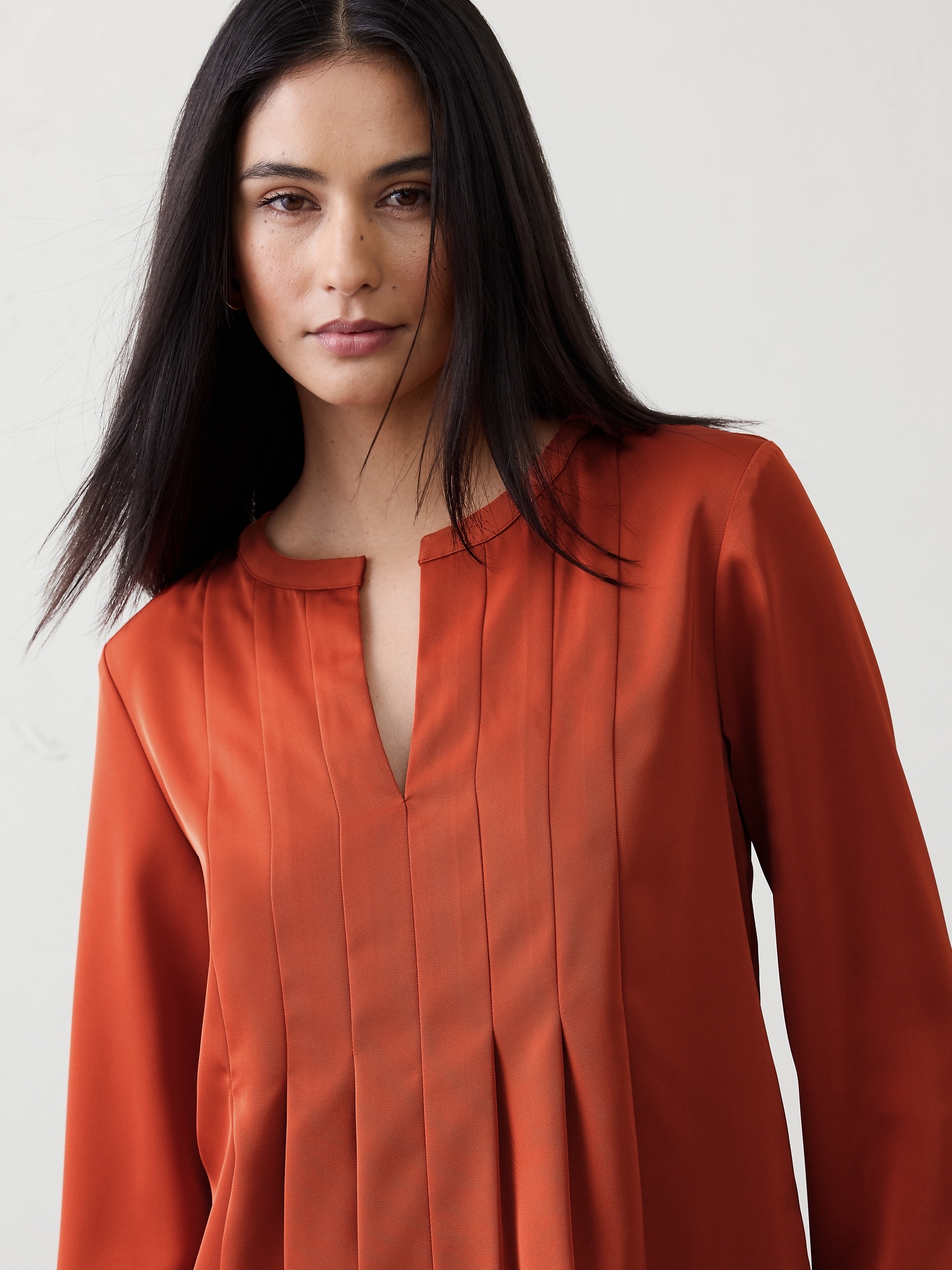 Image number 3 showing, Pleated Swing Top