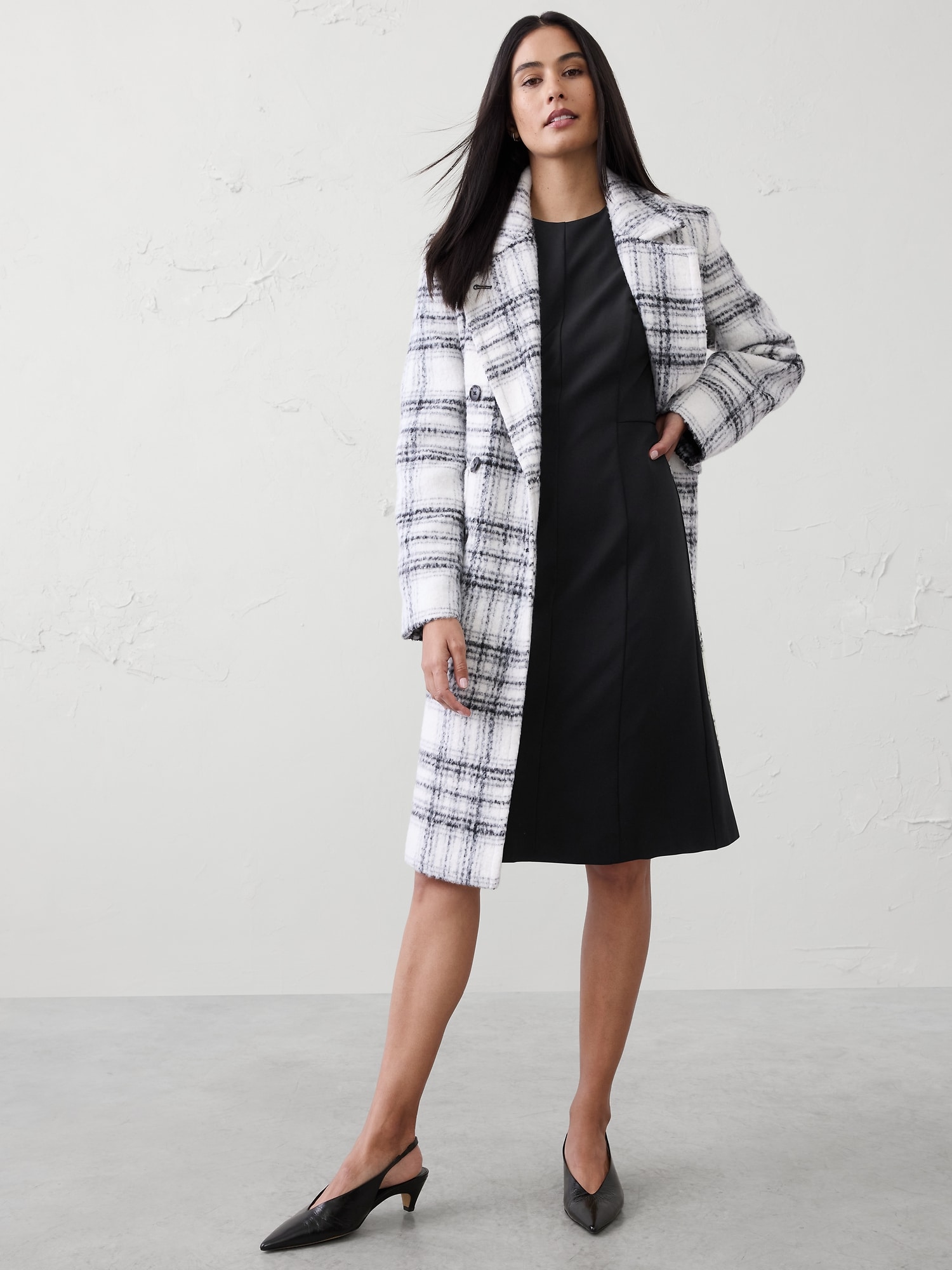 Image number 3 showing, Sculpted Knee-Length Sheath Dress