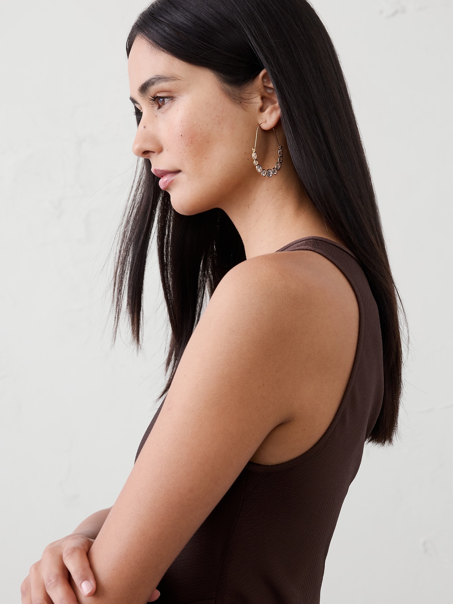 Image number 2 showing, Shine Oval Wire Hoop Earrings