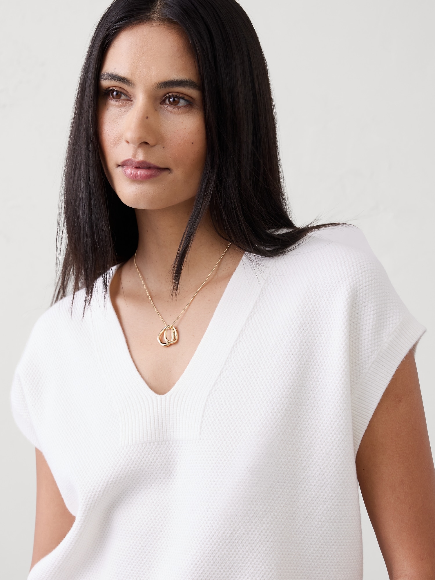 Image number 2 showing, Double Ring Delicate Necklace