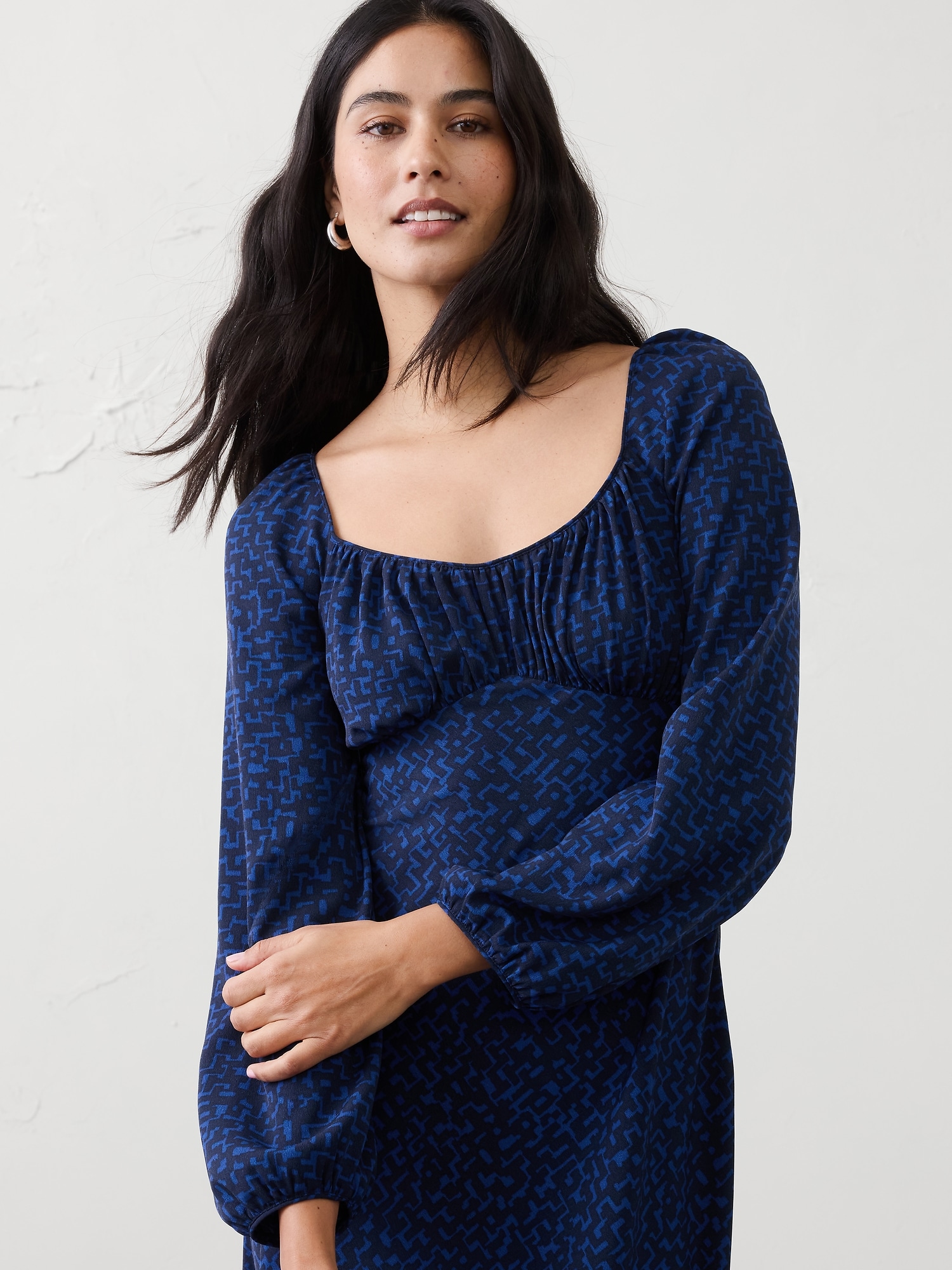 Image number 3 showing, Shirred Bodice Midi Dress