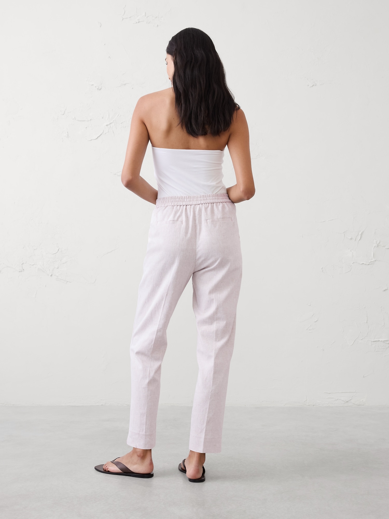 Image number 2 showing, High-Rise Linen-Blend Taper Pant