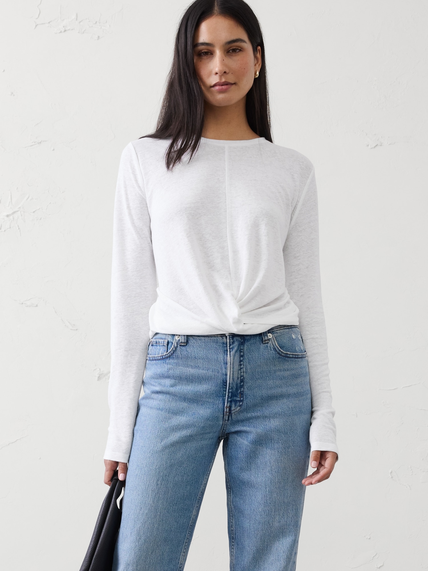 Linen-Blend Twist T-Shirt