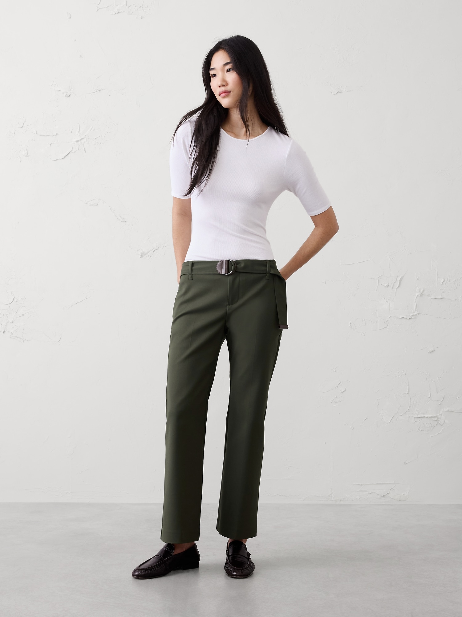 Mid-Rise Kick-Flare Sateen Ankle Pant