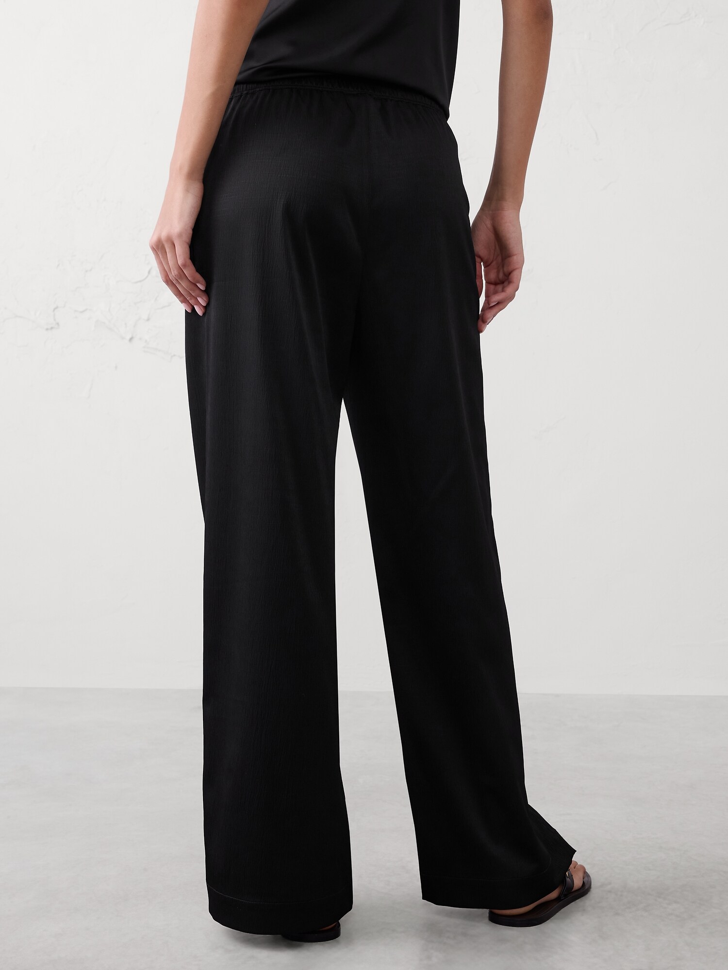 Image number 2 showing, High-Rise Wide-Leg Crinkle Satin Pull-On Pant