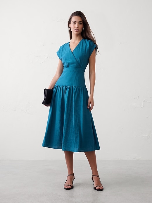 Gathered Tiered Midi Dress