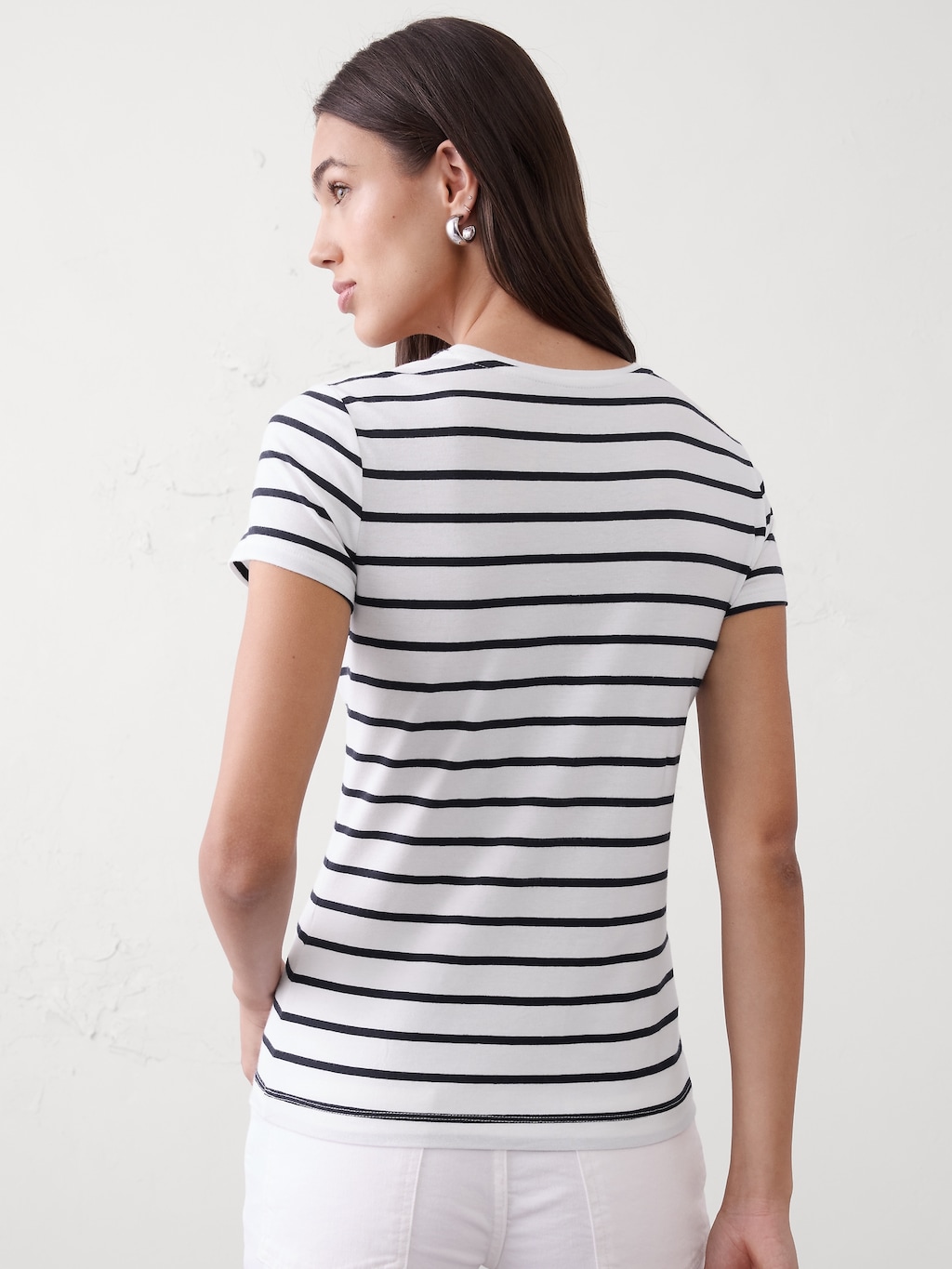 Urban Classics Maglietta Donna Retro Contrast – Nero/Bianco – Cotone Elastan Vestibilità Regular