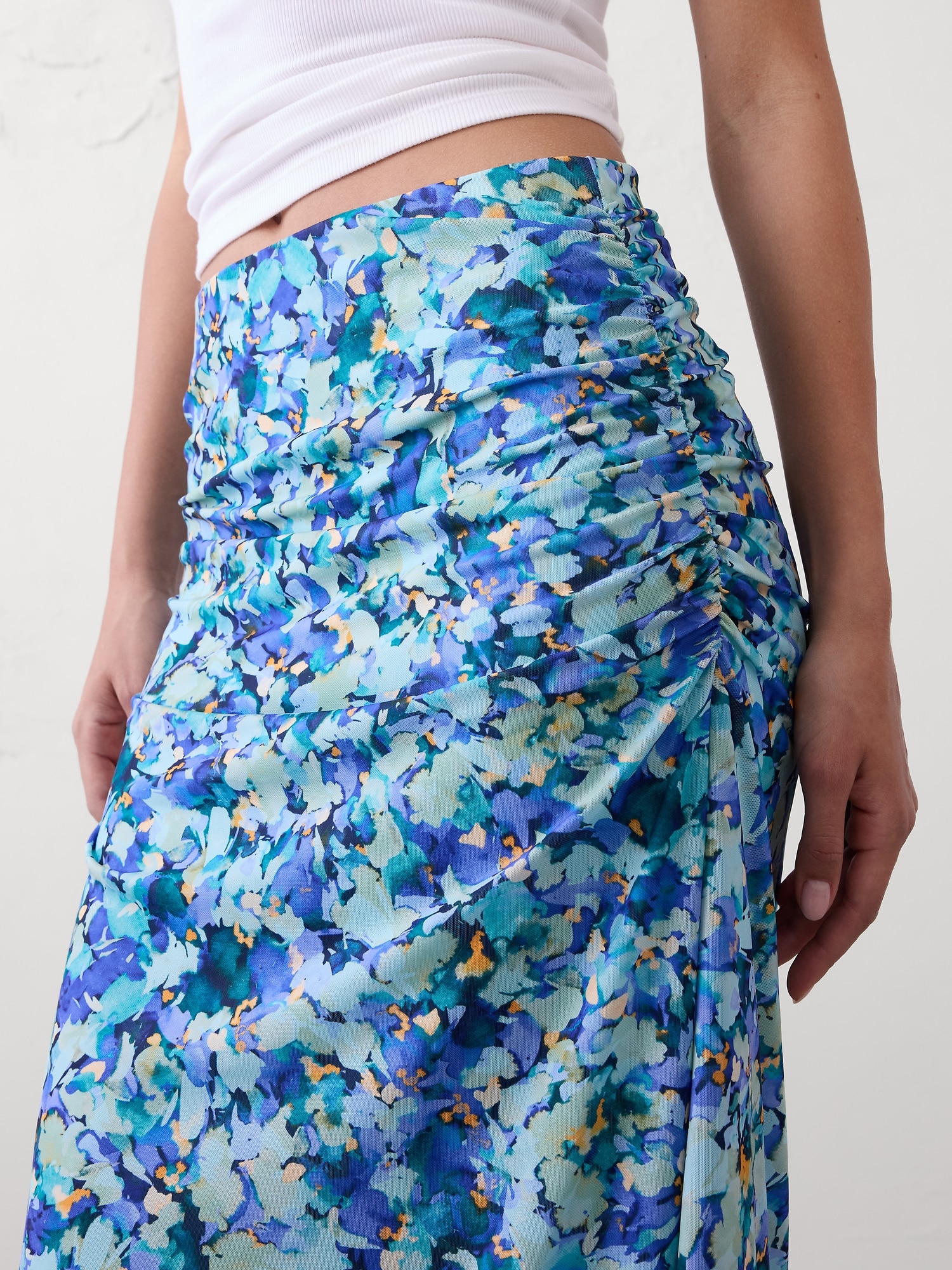 Image number 3 showing, Mesh Shirred-Waist Midi Skirt