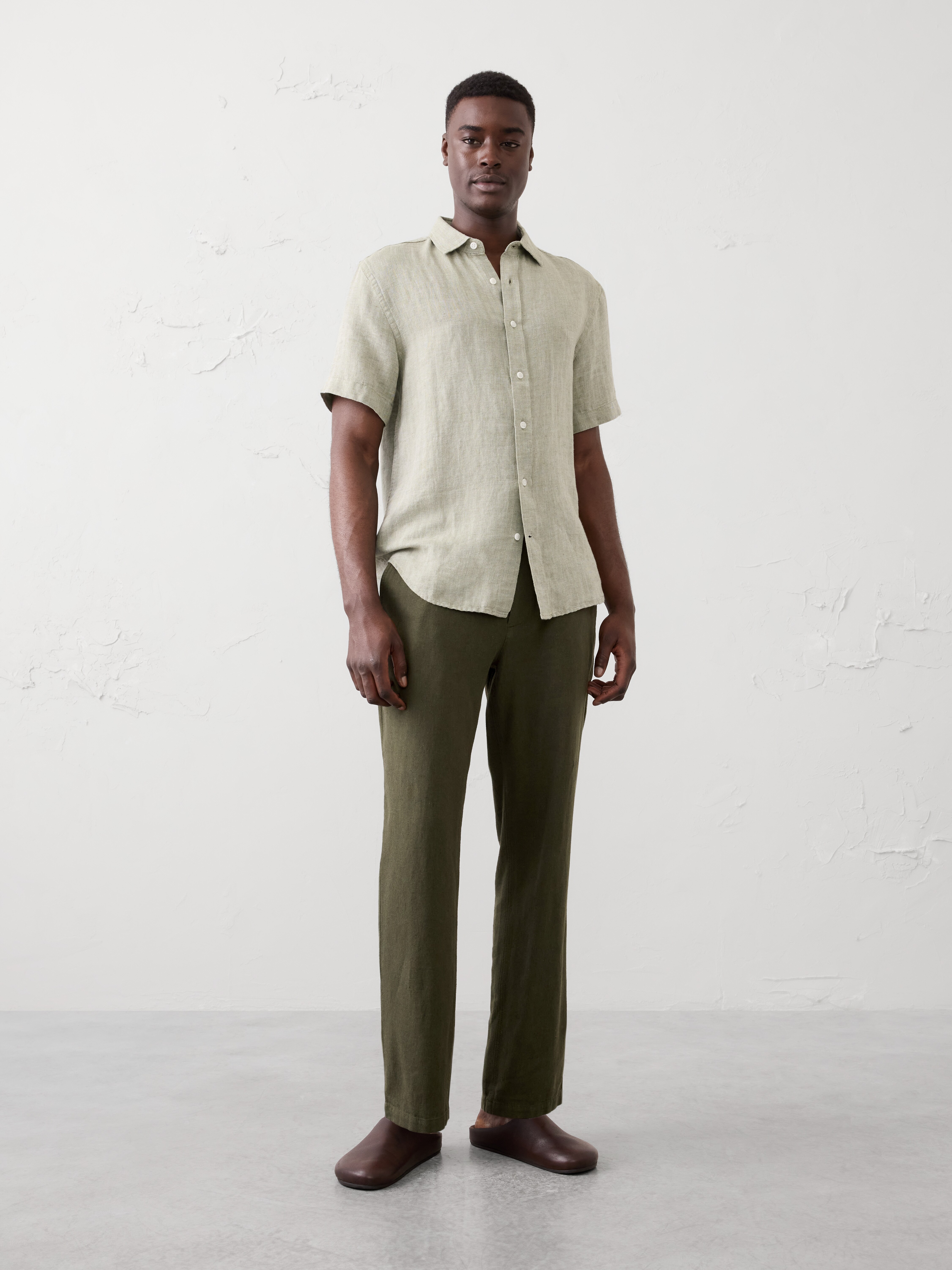 Slim-Straight Linen-Blend Trouser