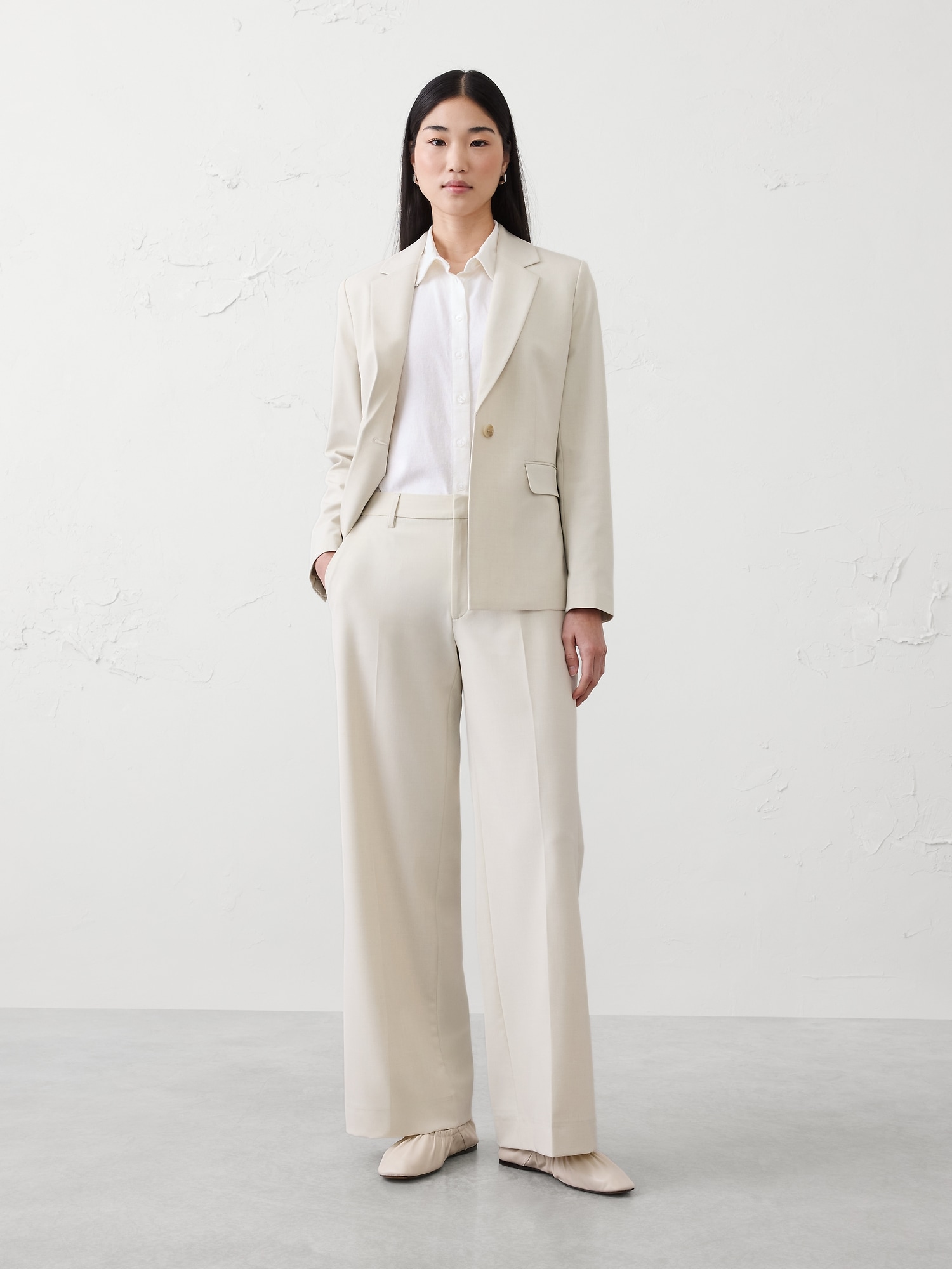 Wide-Leg High-Rise Sculpted Trouser