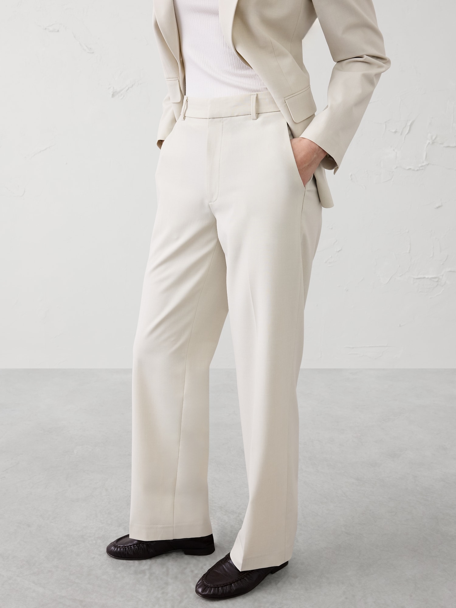Image number 3 showing, Straight High-Rise Sculpted Trouser