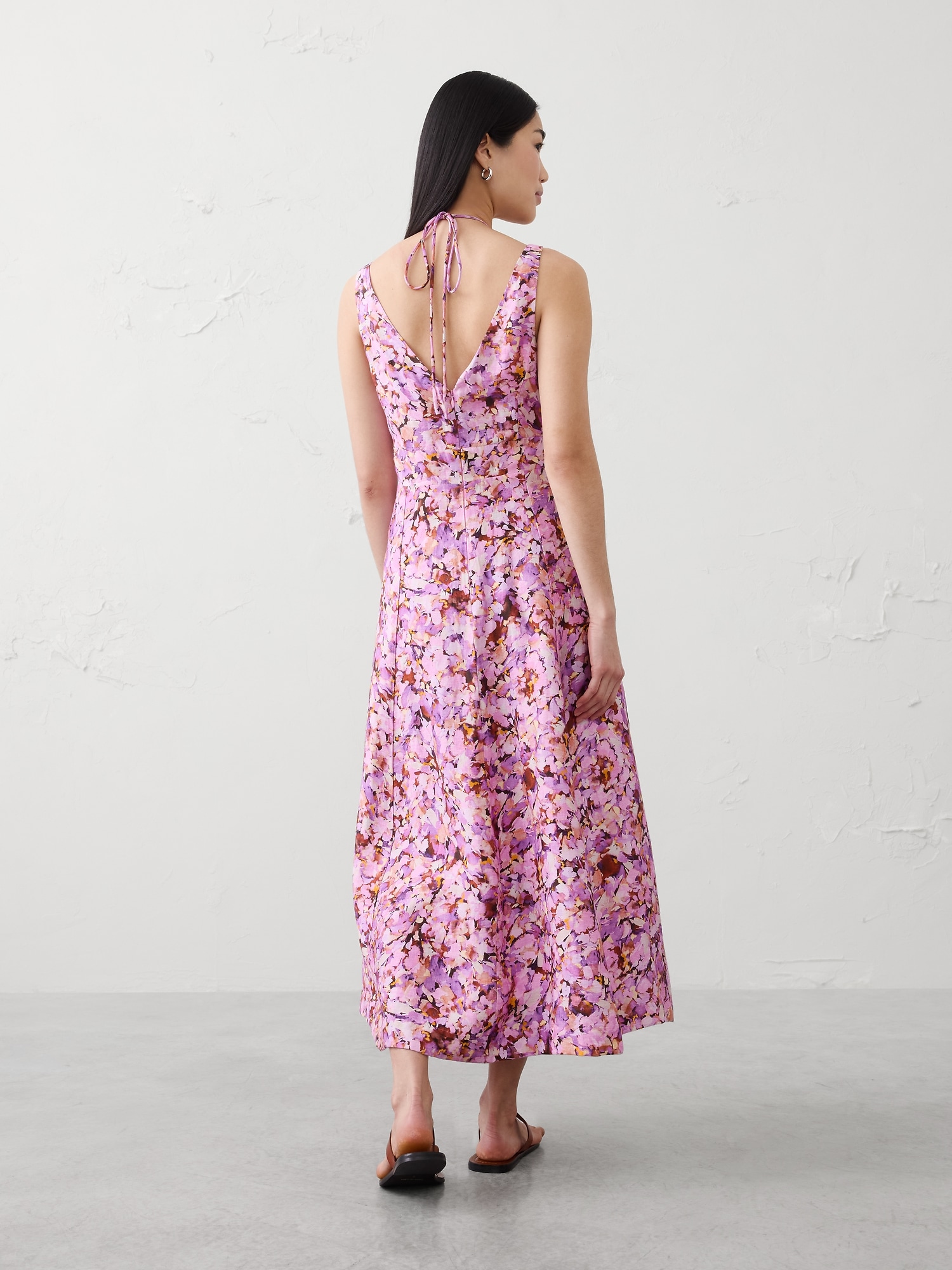 Image number 2 showing, Linen-Blend Cutout Tie-Front Midi Dress