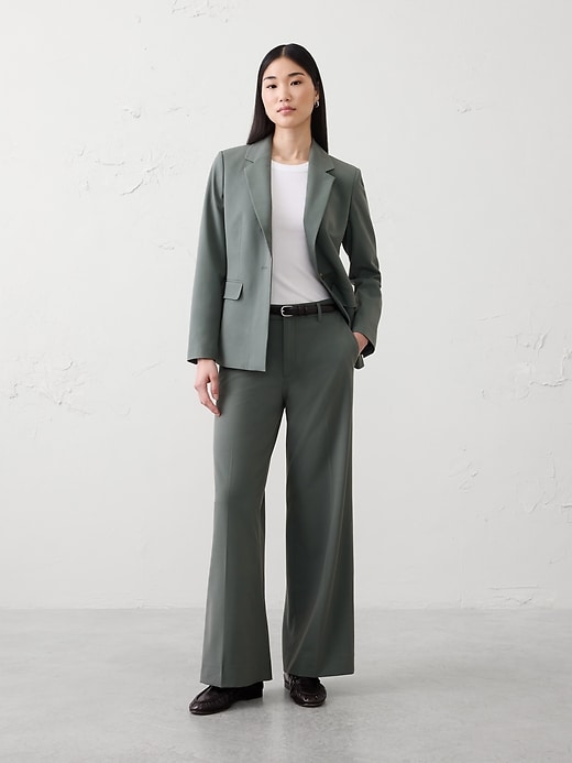 Wide-Leg High-Rise Sculpted Trouser