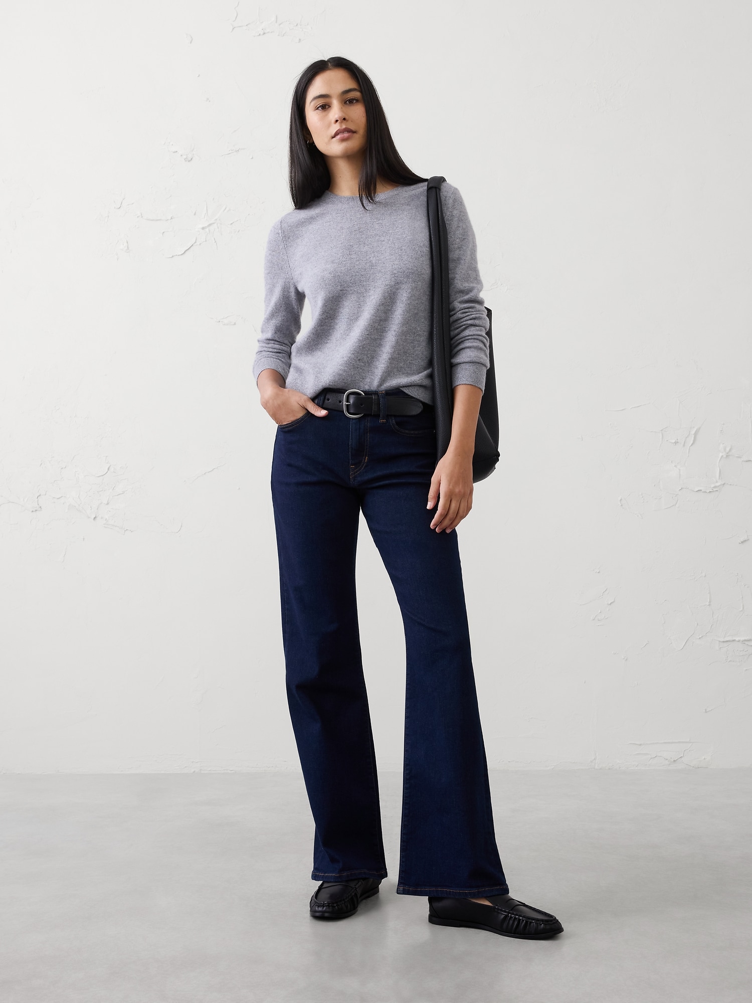 Mid-Rise Slim Bootcut Jean
