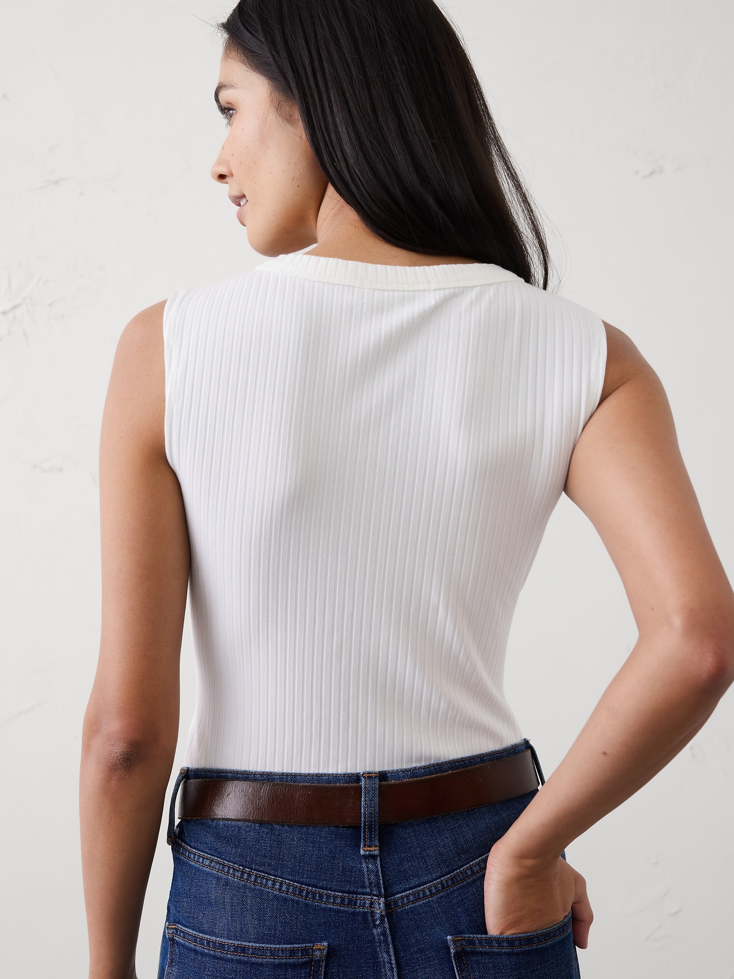 Image number 2 showing, Ribbed V-Neck T-Shirt