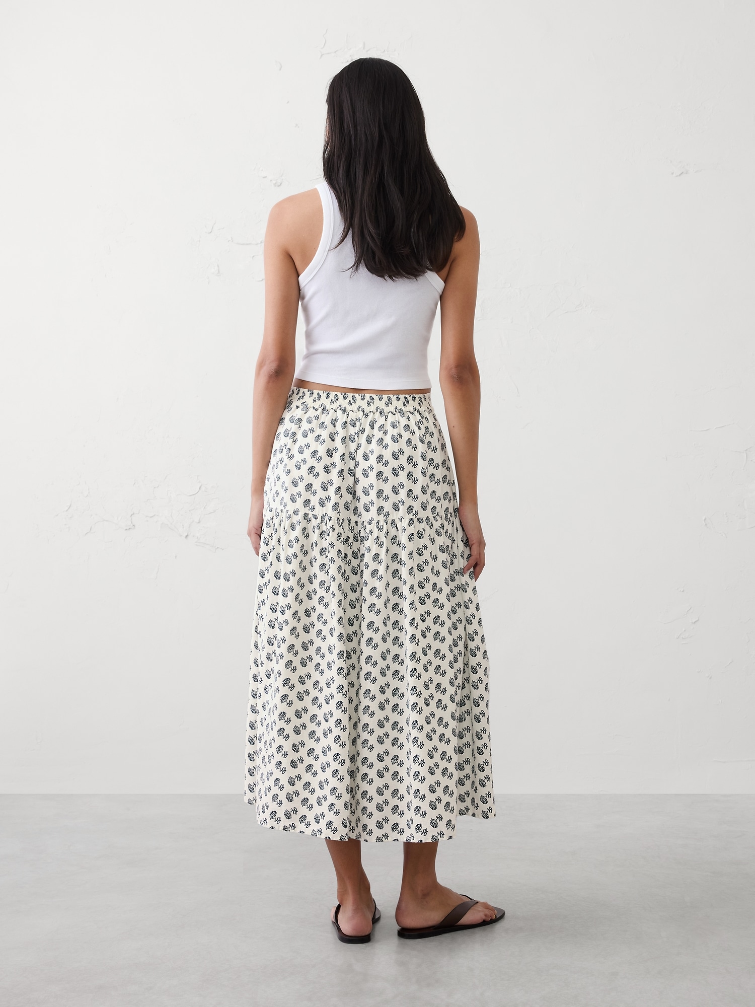 Image number 2 showing, Linen-Blend Tiered Midi Skirt