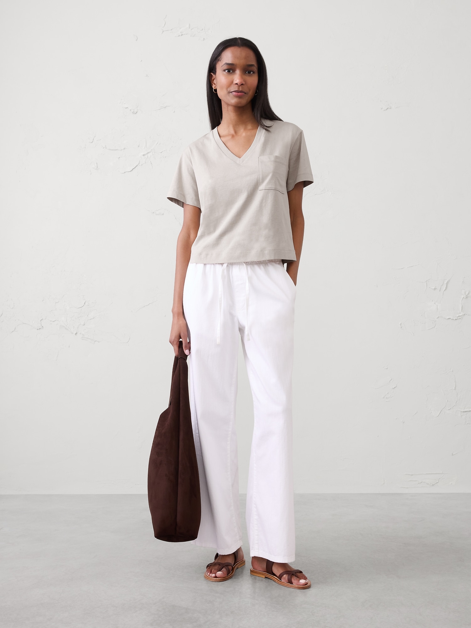 Image number 1 showing, Premium Cotton V-Neck Pocket T-Shirt