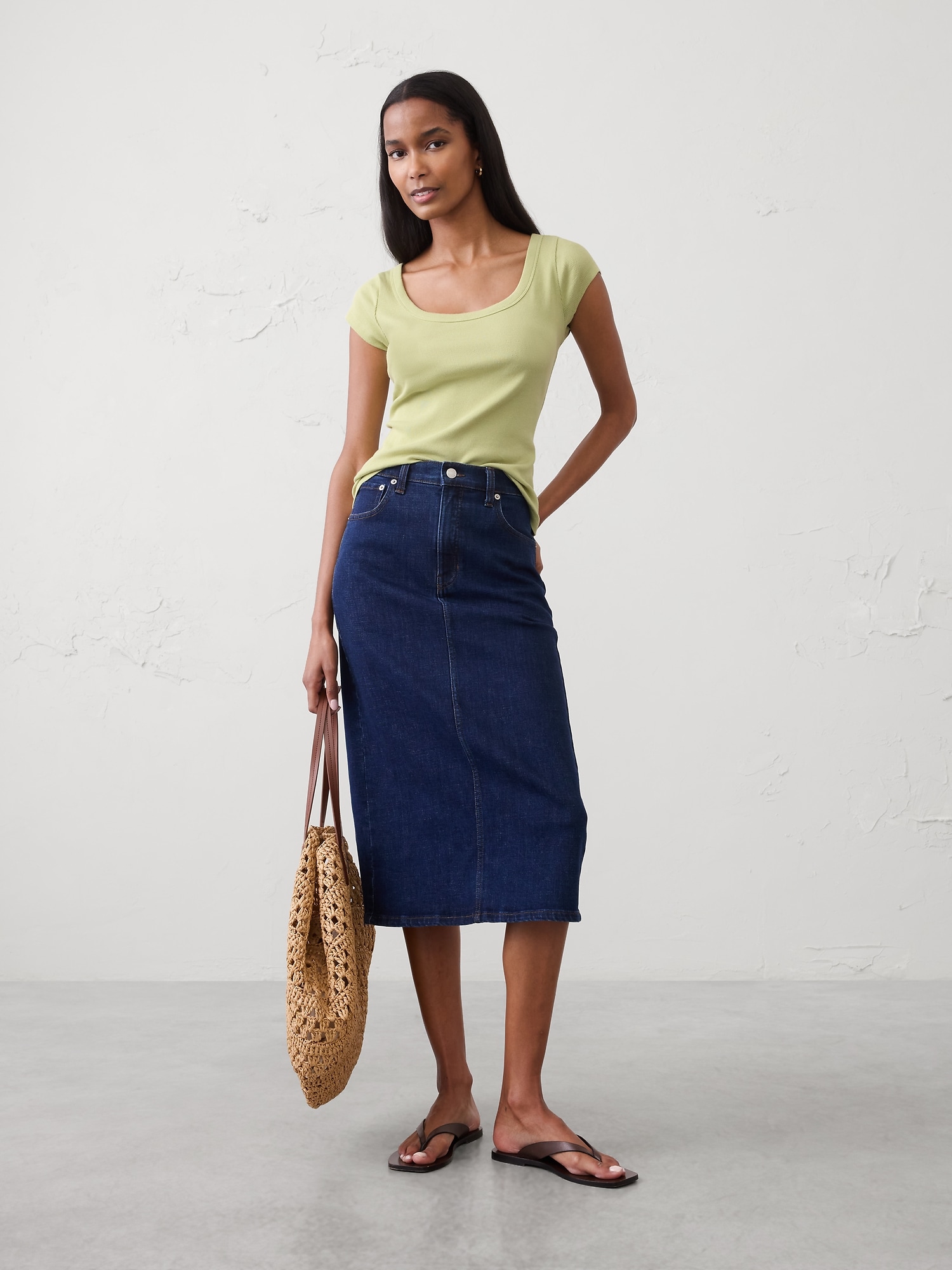 Ribbed Scoop-Neck T-Shirt