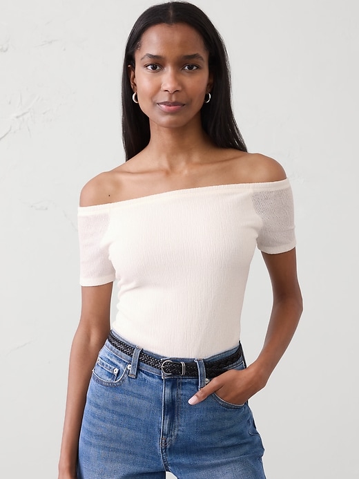 Off-Shoulder Jacquard Crinkle Top | Banana Republic Factory