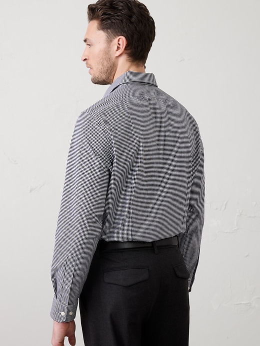 Men's Athletic-Fit Dress Shirt Navy Gingham Regular Size M Men's Athletic-Fit Dress Shirt Navy Gingham Regular Size M