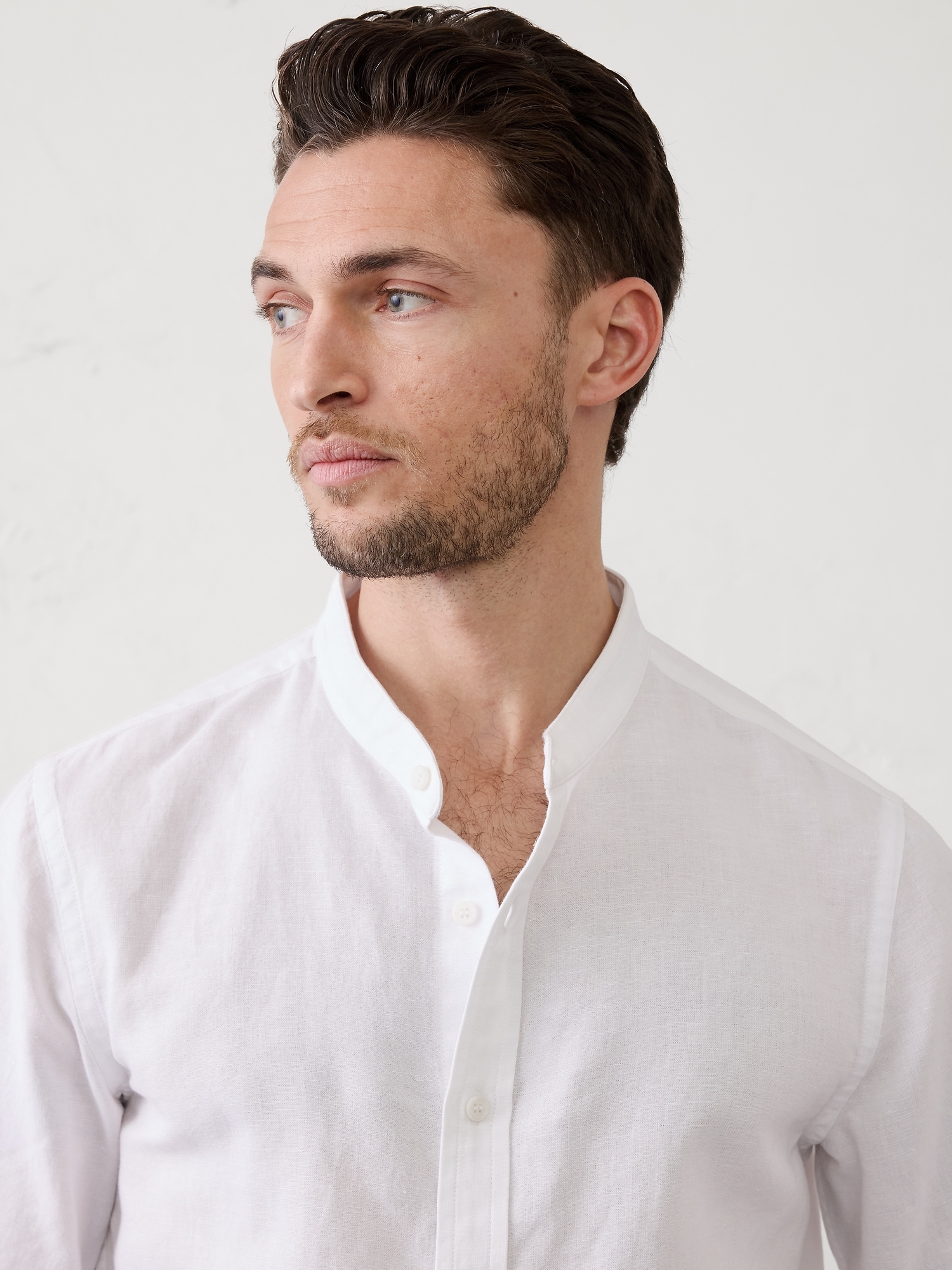 Image number 3 showing, Slim-Fit Linen-Blend Banded-Collar Shirt