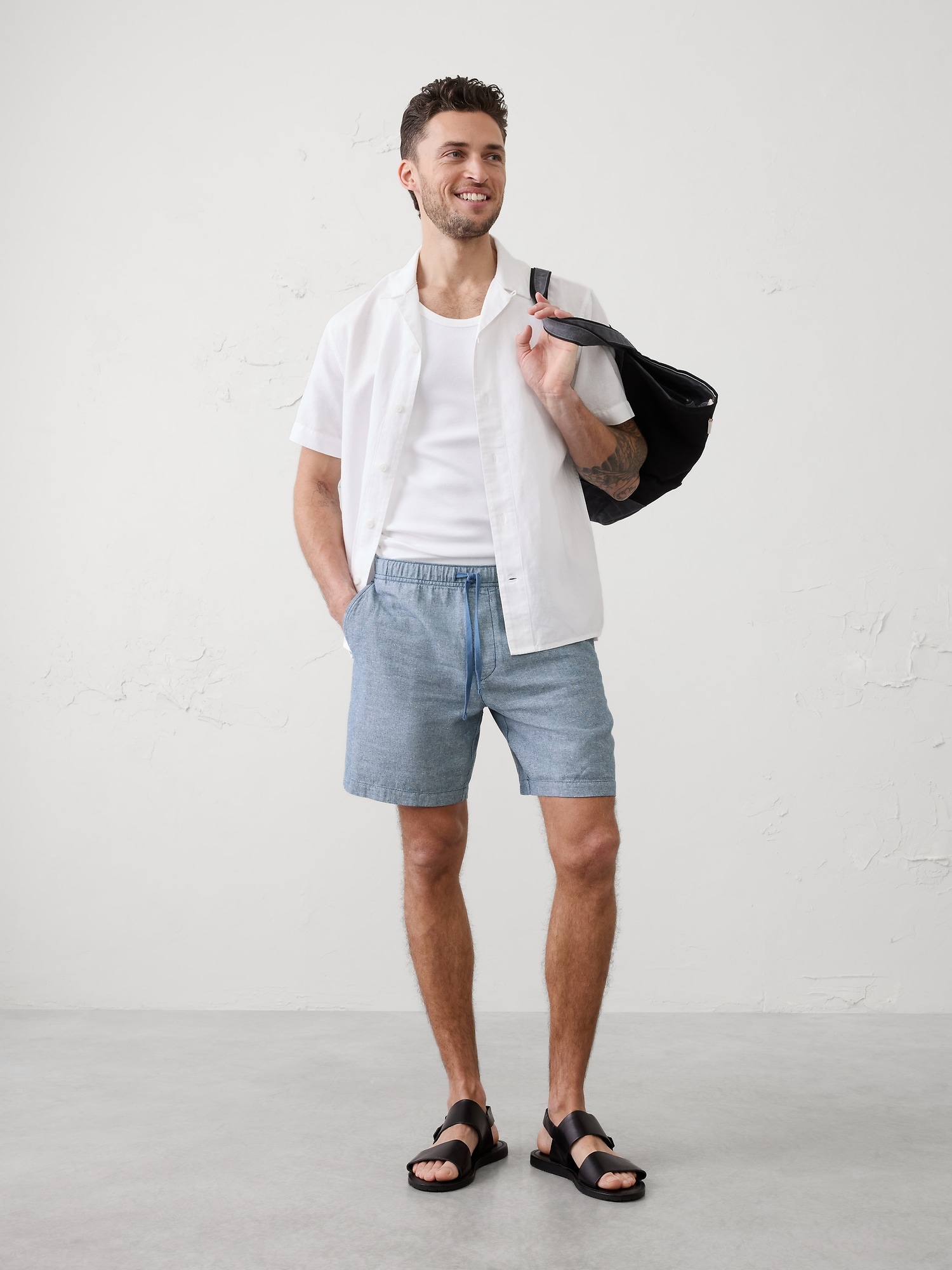 Standard-Fit 7" Linen-Blend Short