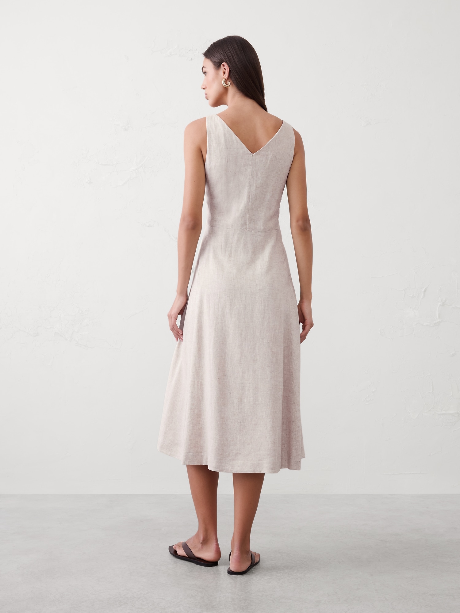 Image number 2 showing, Linen-Blend Drapey Midi Dress