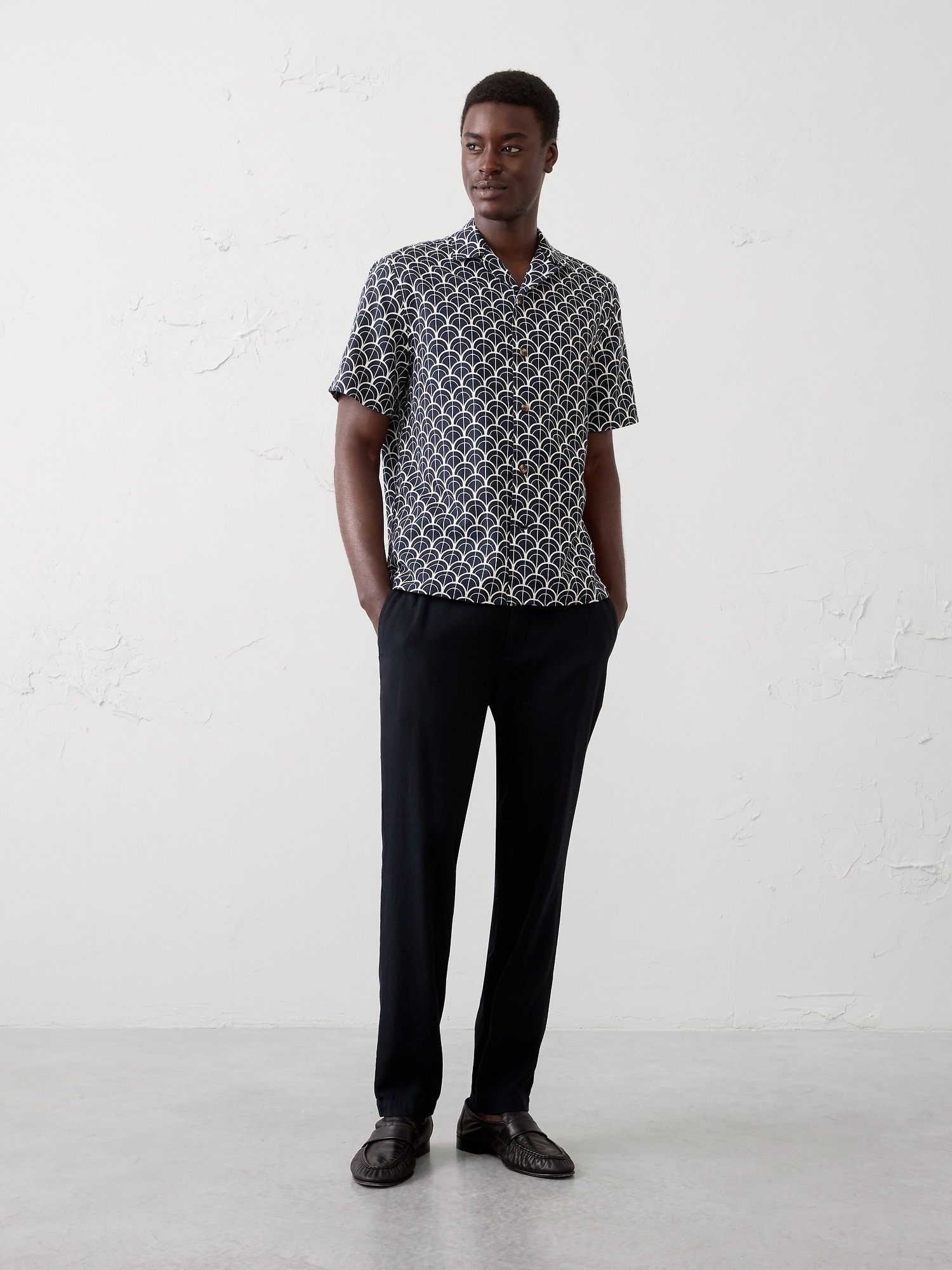 Standard-Fit Textured Resort Shirt