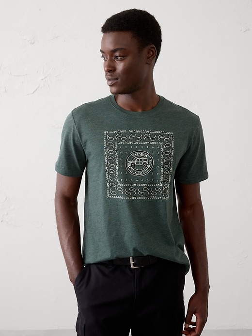 Graphic T-Shirt | Banana Republic Factory