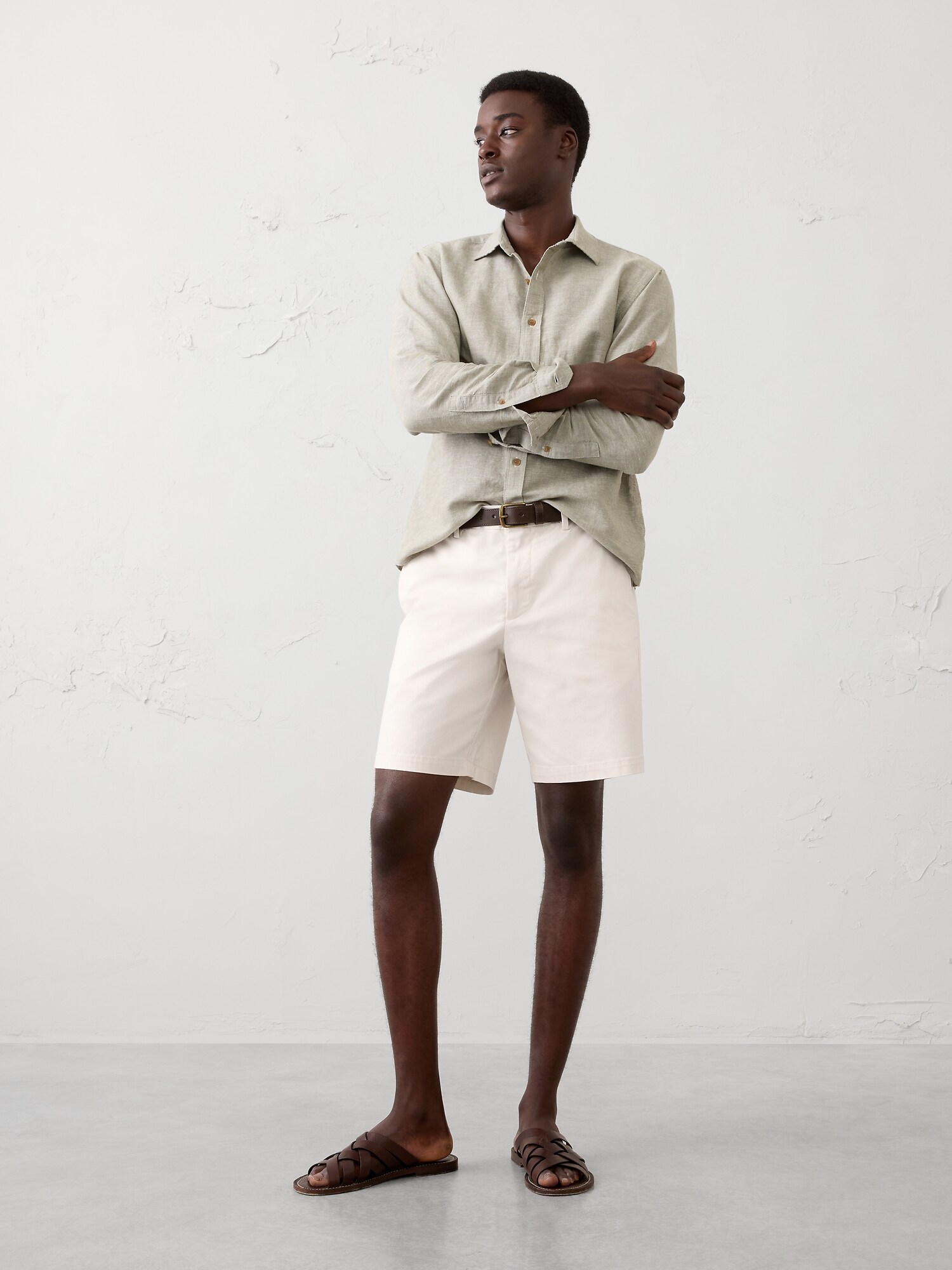 Slim-Fit 9" Lived-In Short