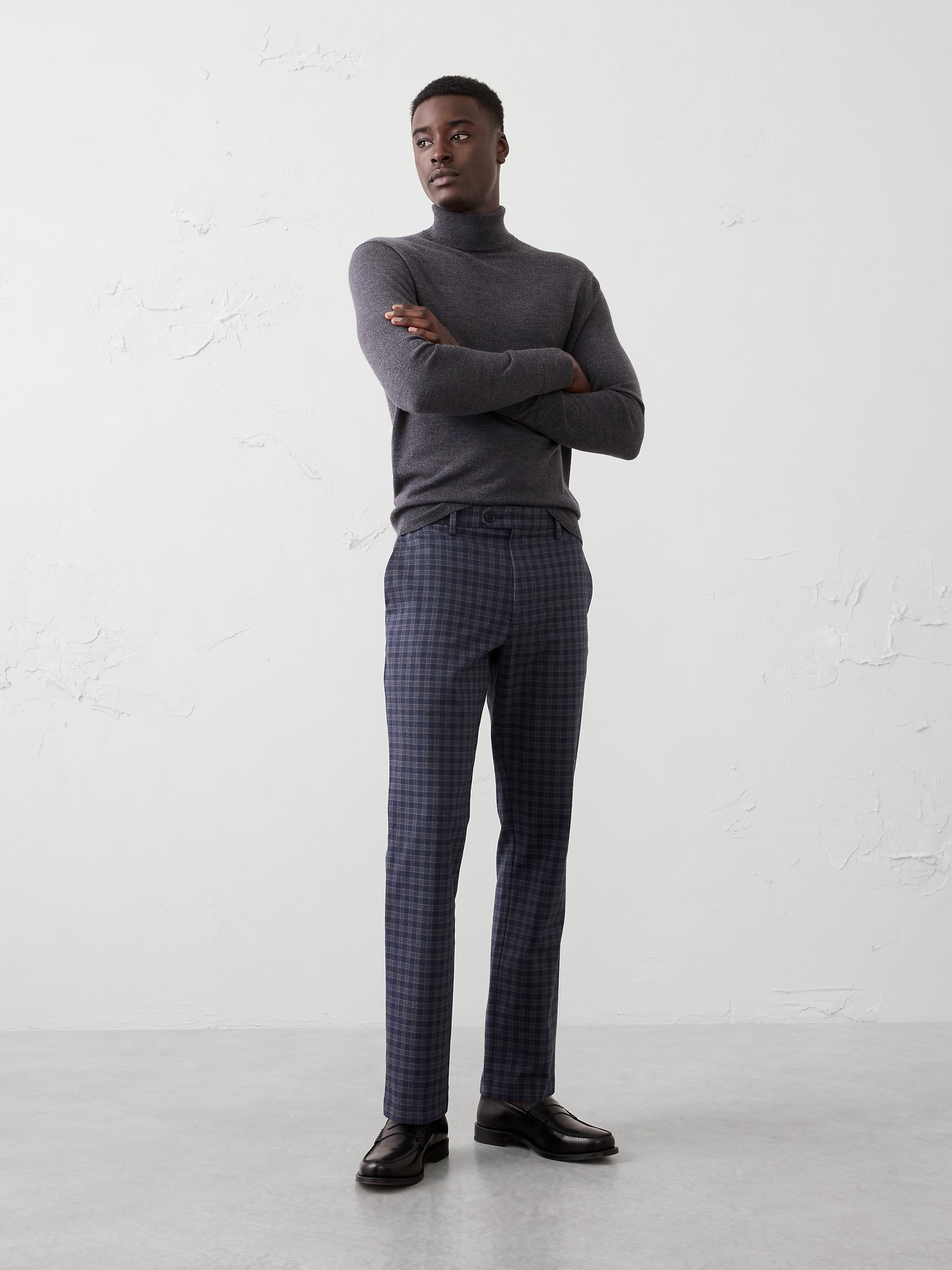 Slim-Fit Tapered Pant