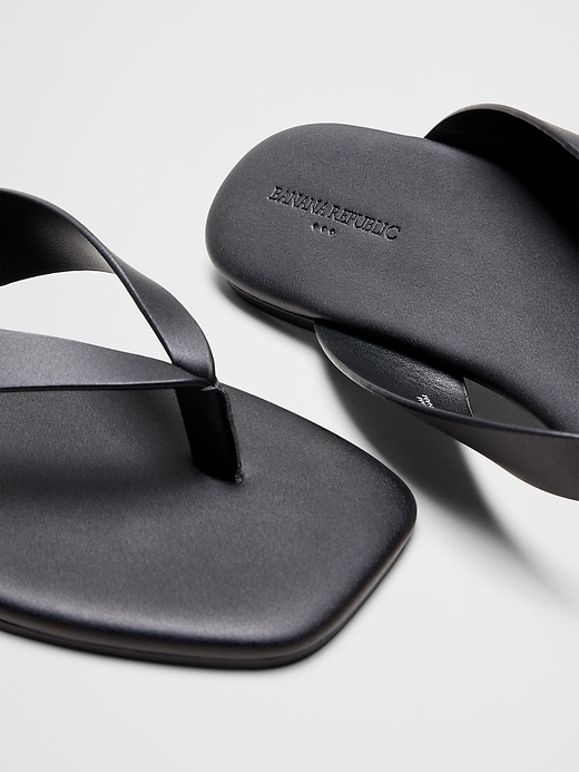 Vegan Leather Flip Flop | Banana Republic Factory