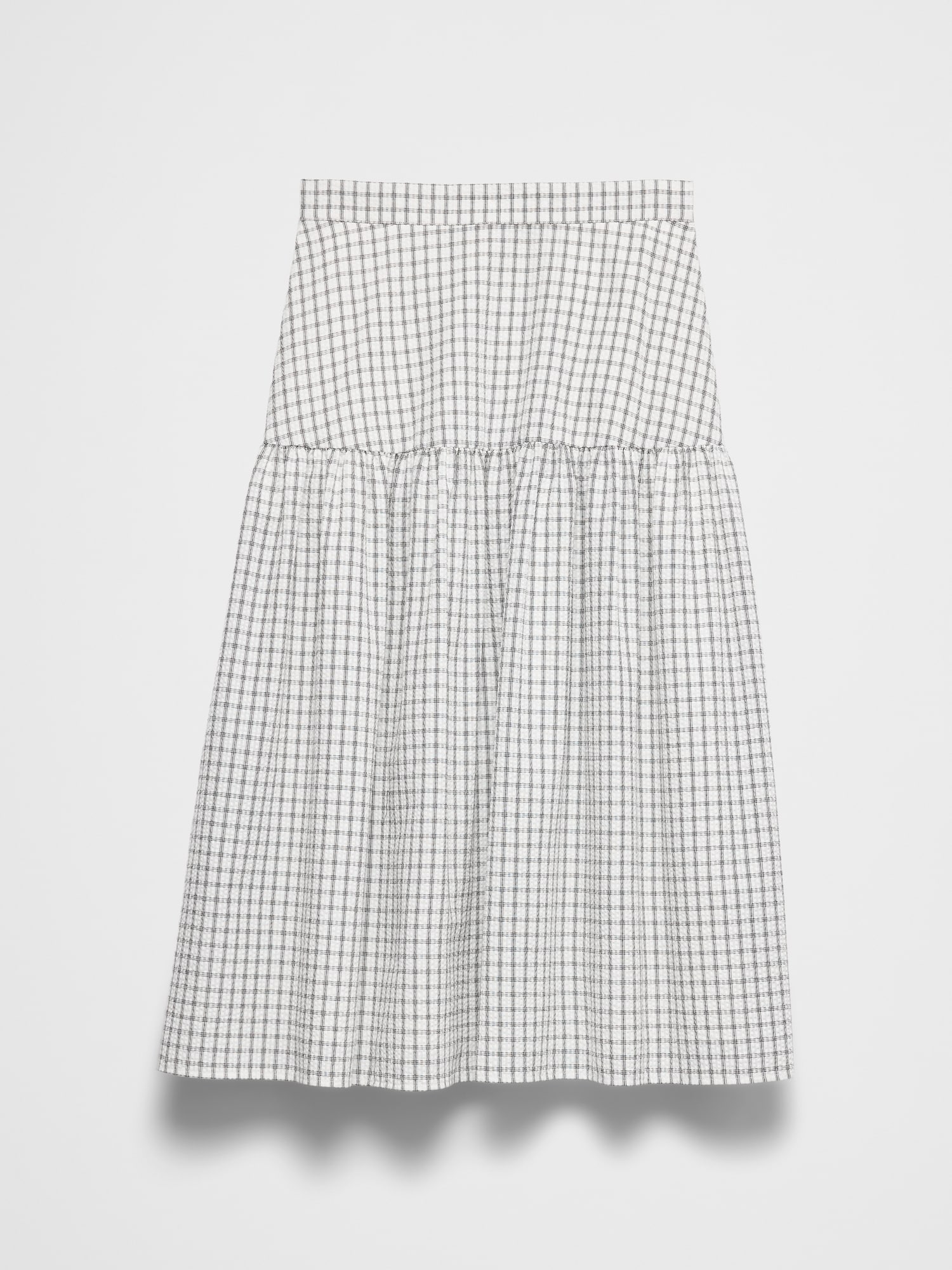 Image number 4 showing, Seersucker Tiered Midi Skirt
