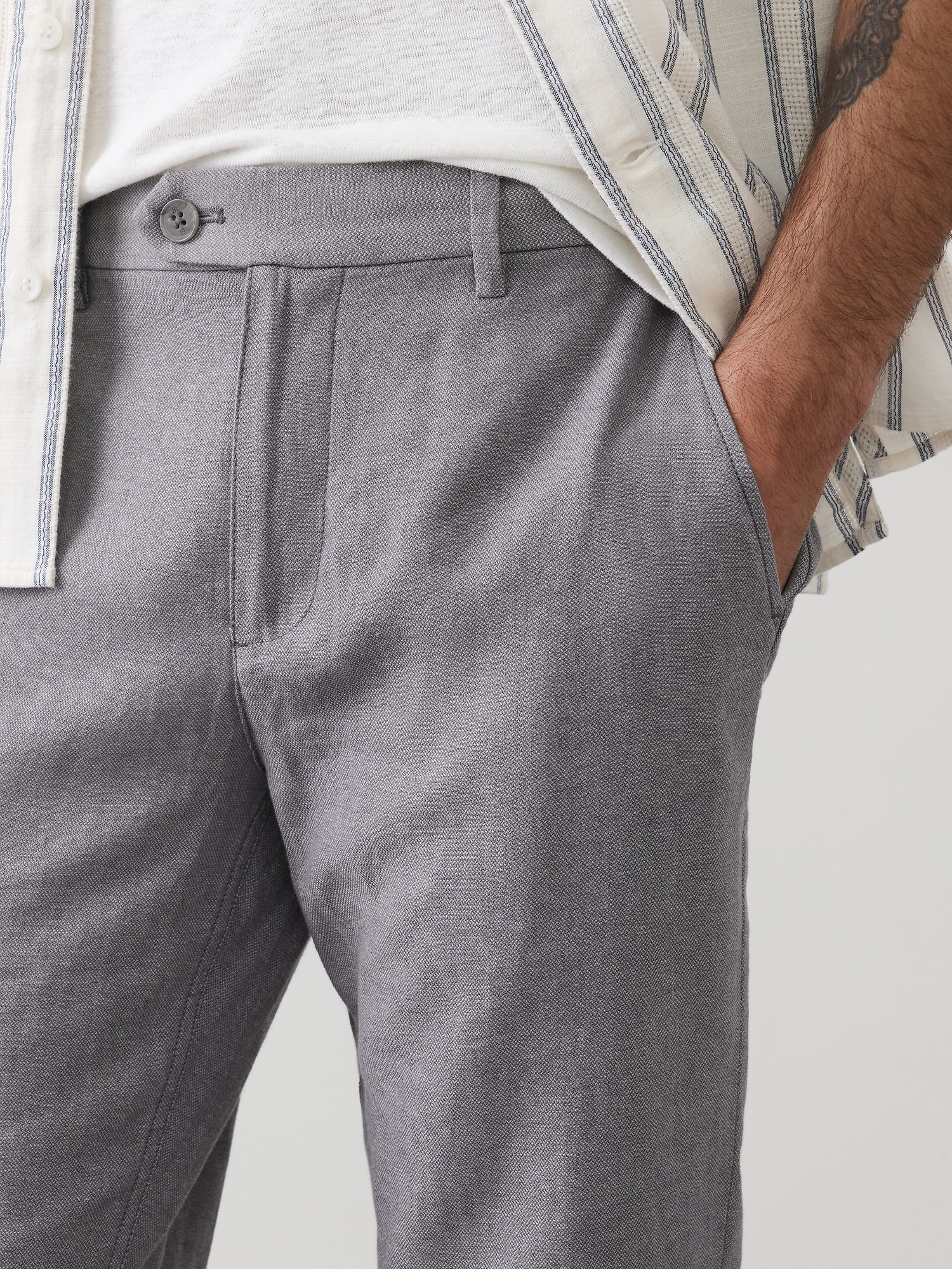 Image number 3 showing, Slim-Fit Straight Linen-Blend Trouser