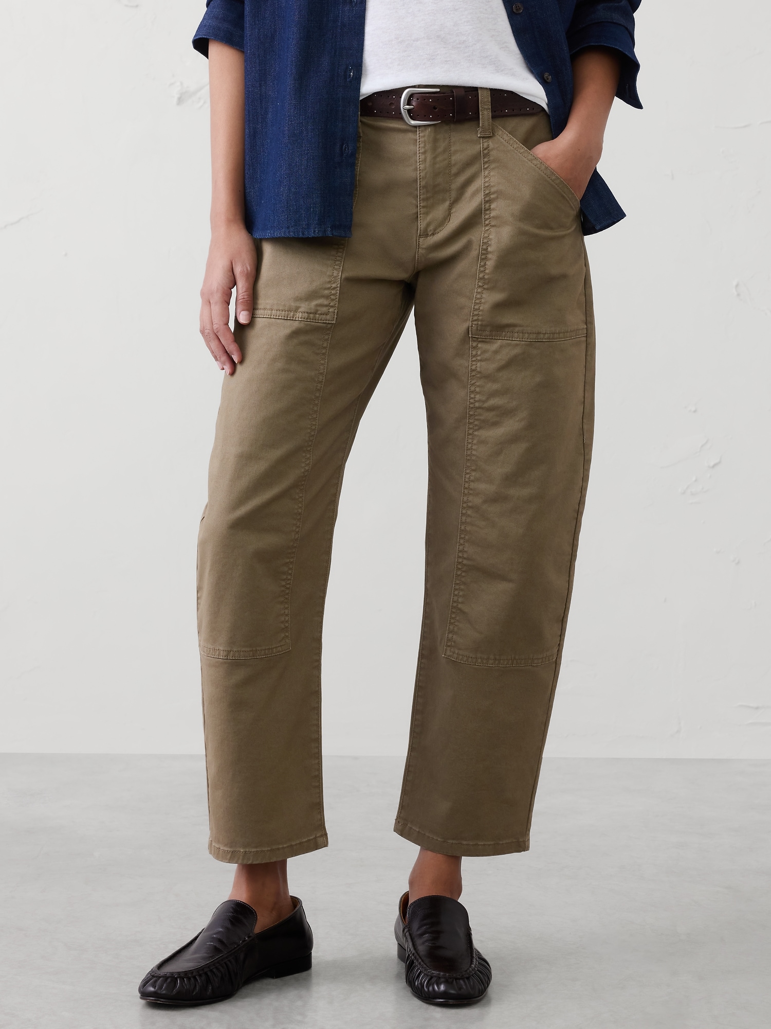 Image number 3 showing, Barrel-Leg Mid-Rise Utility Pant