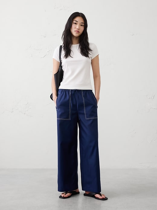 Wide-Leg Mid-Rise Twill Pull-On Utility Pant | Banana Republic Factory