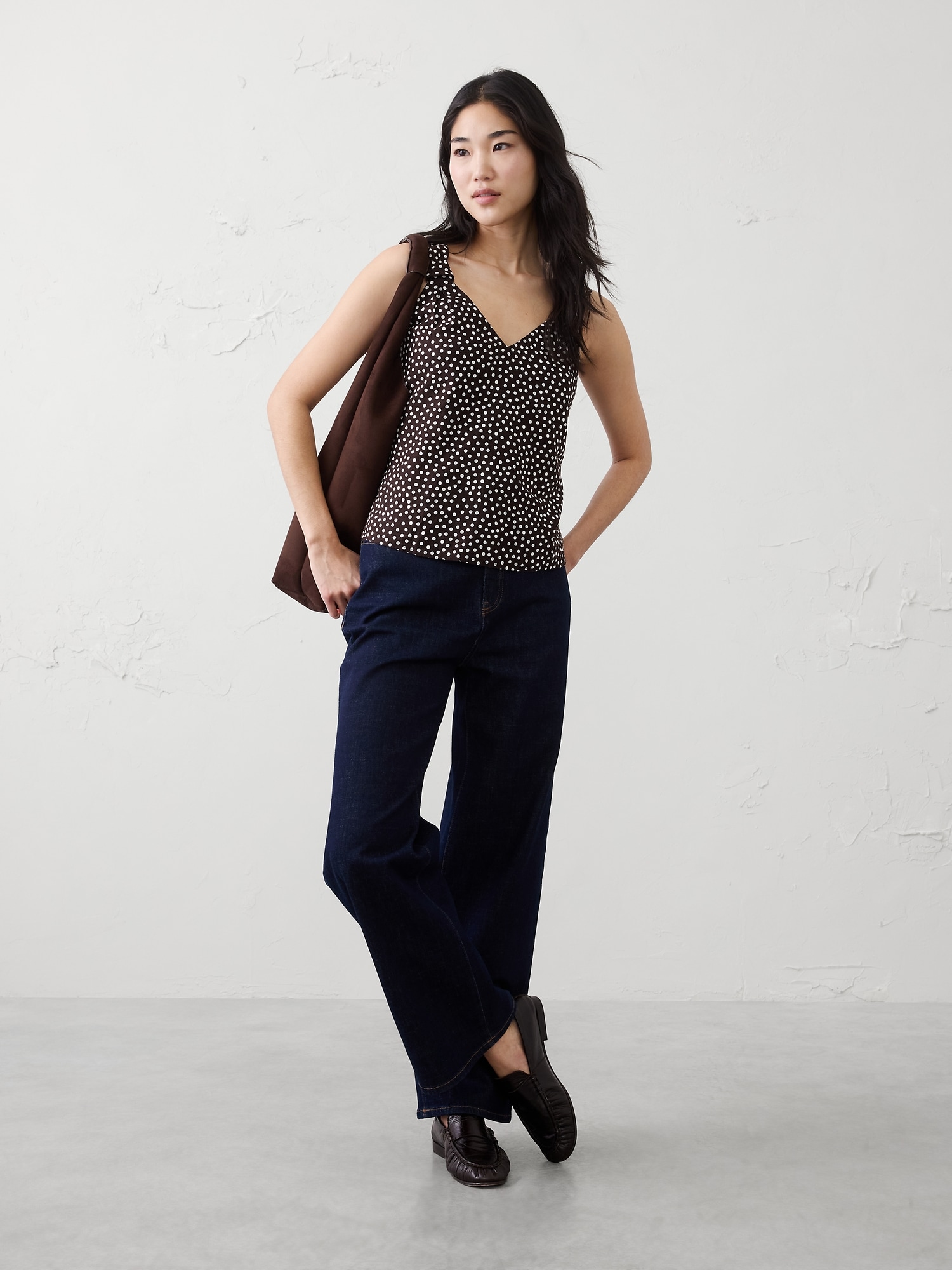 Image number 3 showing, Linen-Blend Knotted Top