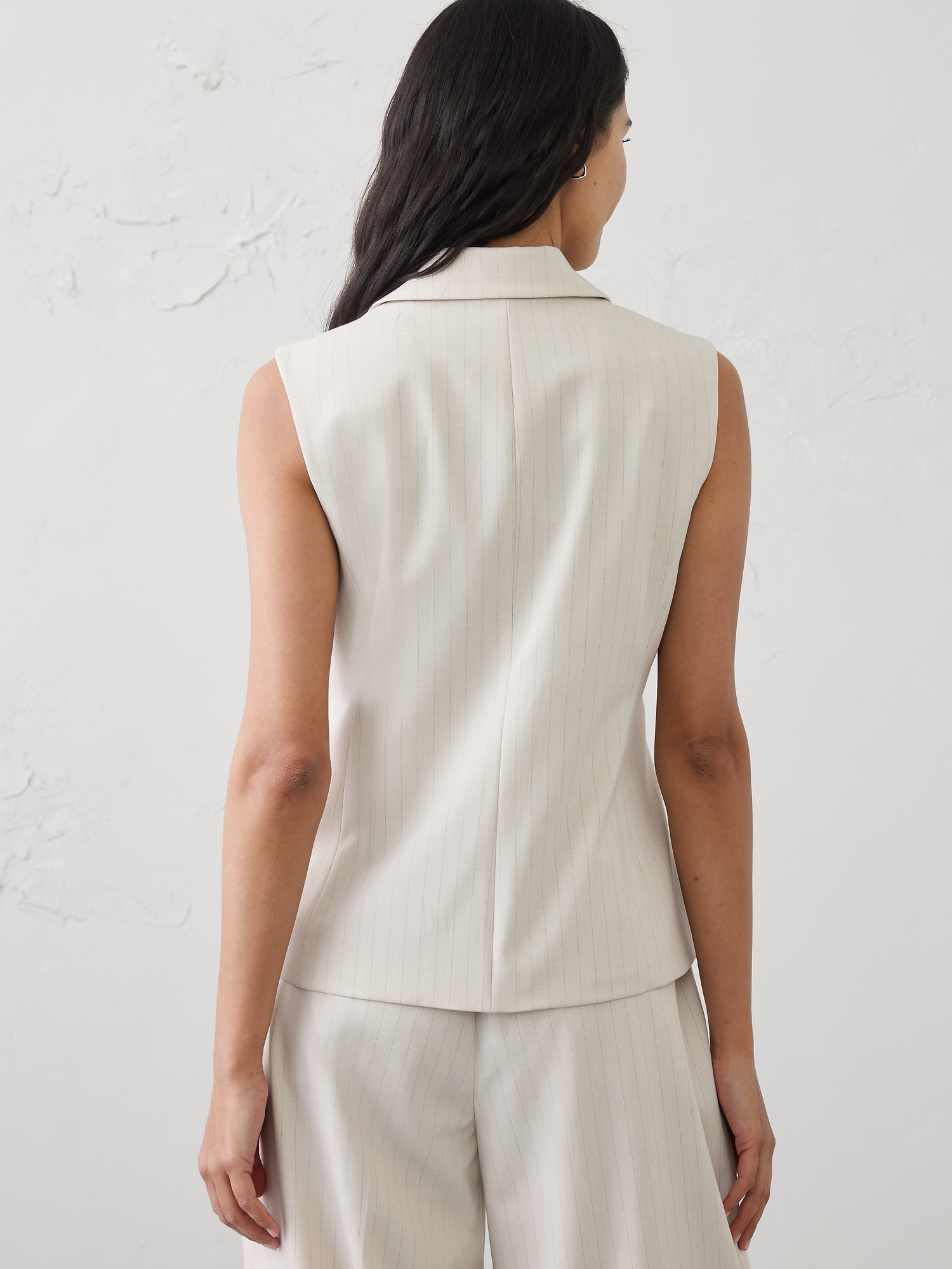 Image number 2 showing, Long Lapel Vest